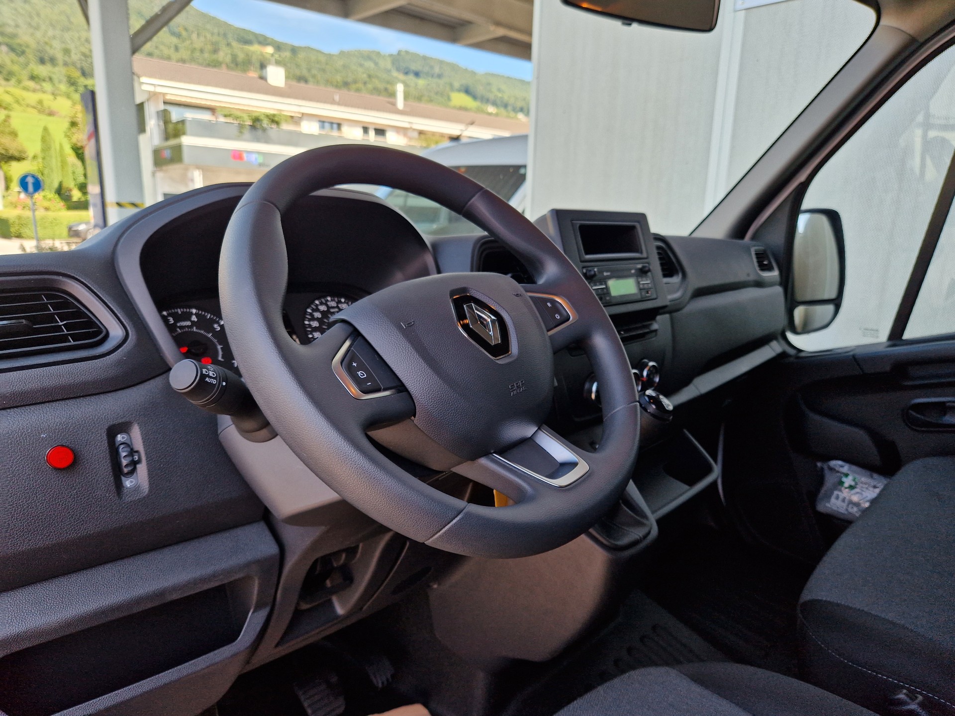 RENAULT MASTER Kab.-Ch. 3.5 t L3H1 Swiss Edt.-image-4