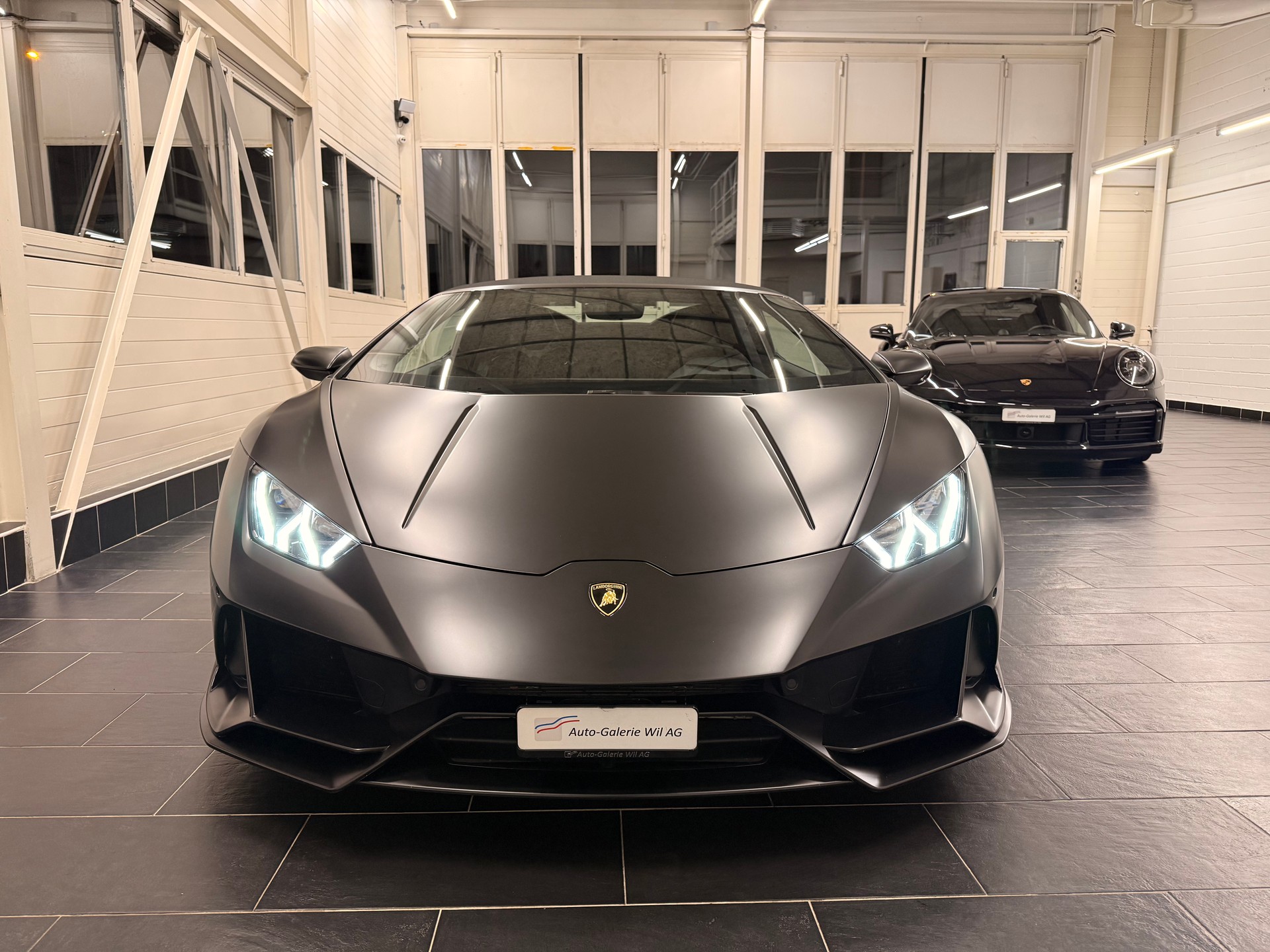 LAMBORGHINI Huracan EVO Spyder DCT-image-6