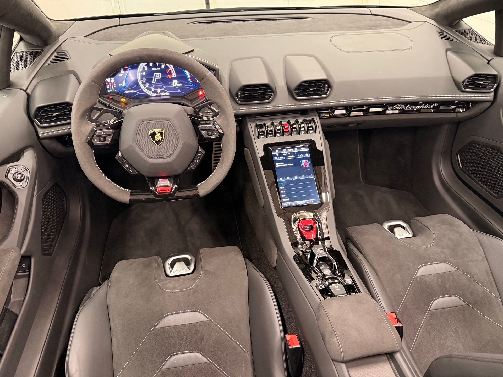 LAMBORGHINI Huracan EVO Spyder DCT-image-14