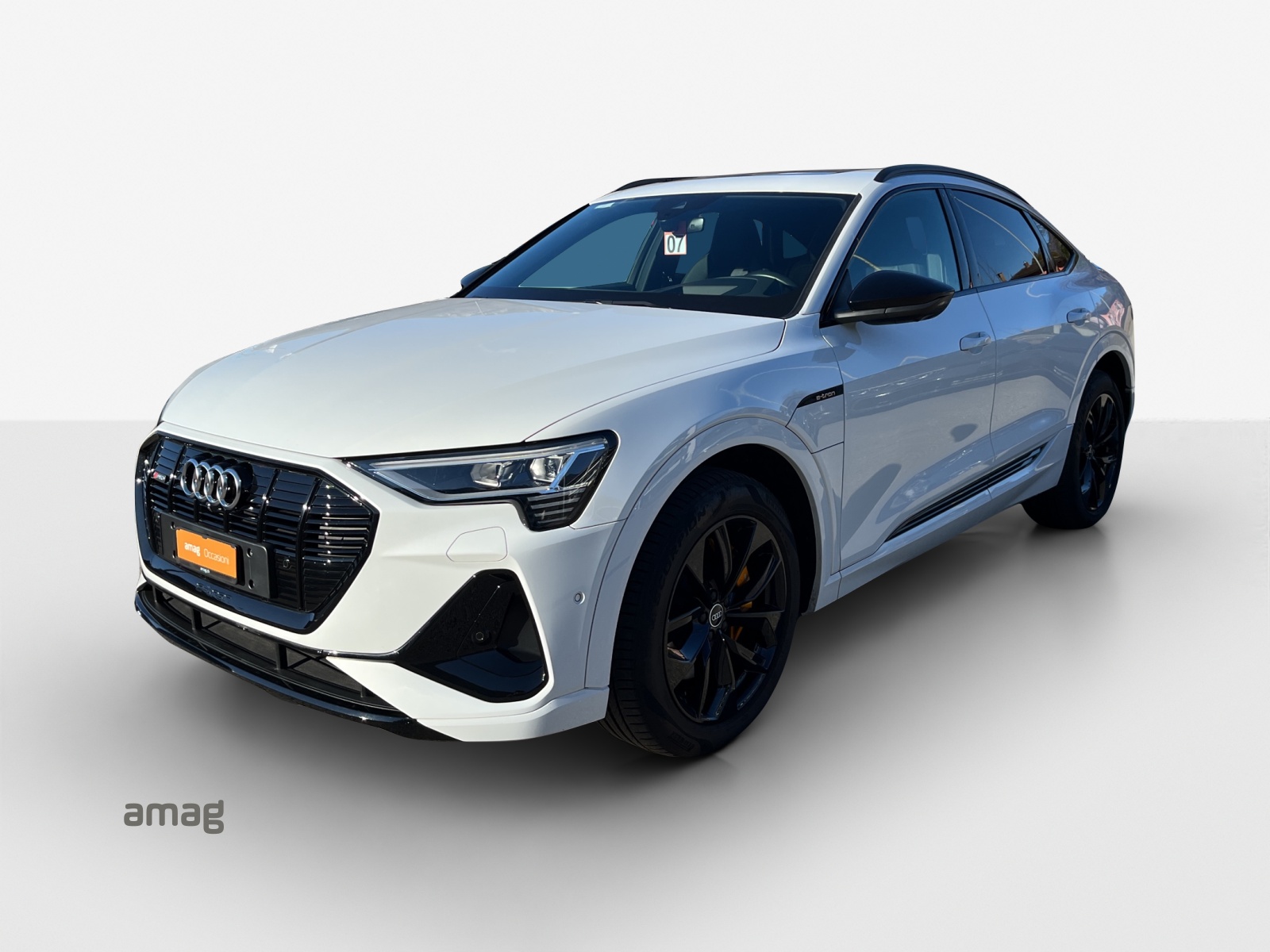 AUDI e-tron 55 Sportback S Line quattro-image-0