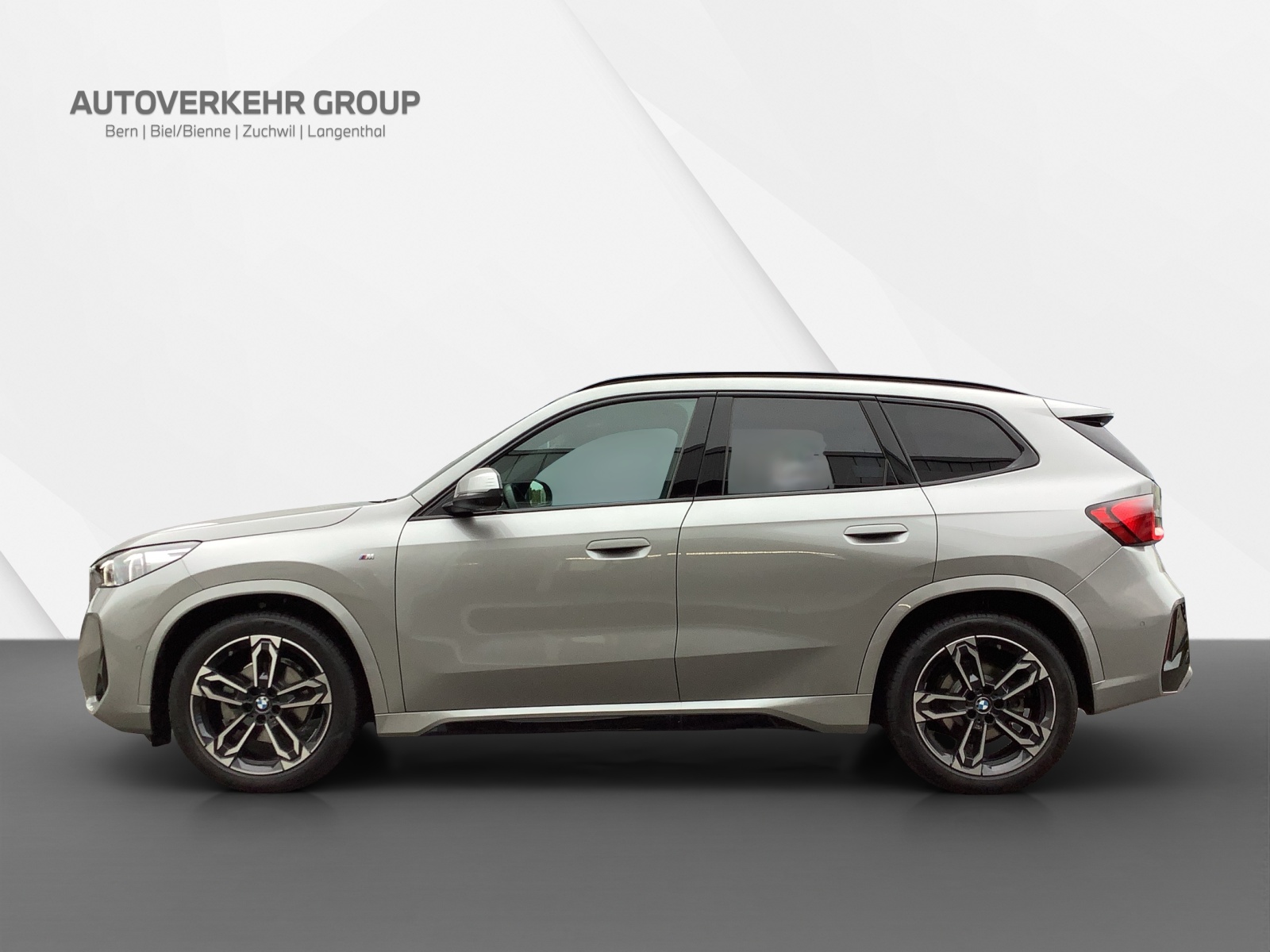 BMW X1 xDrive 20d 48V M Sport-showroom-element-1