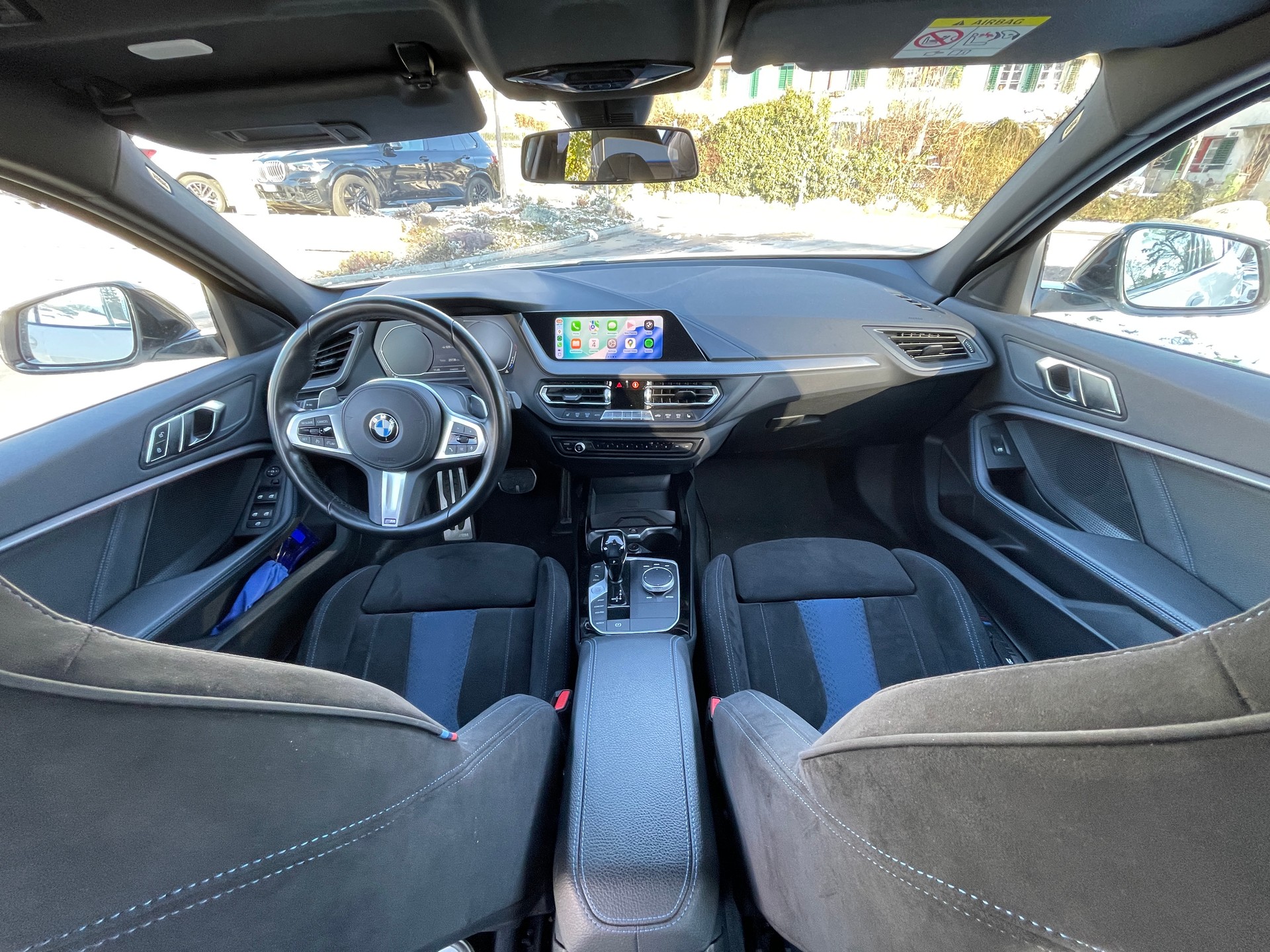 BMW M135i xDrive Steptronic-image-5