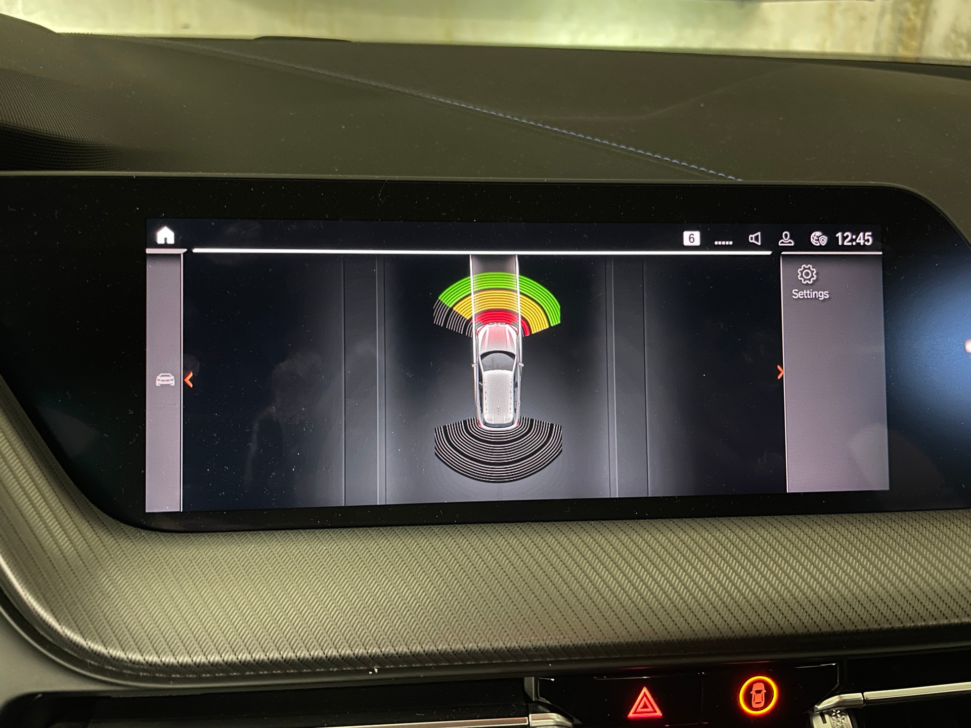 BMW M135i xDrive Steptronic-image-12