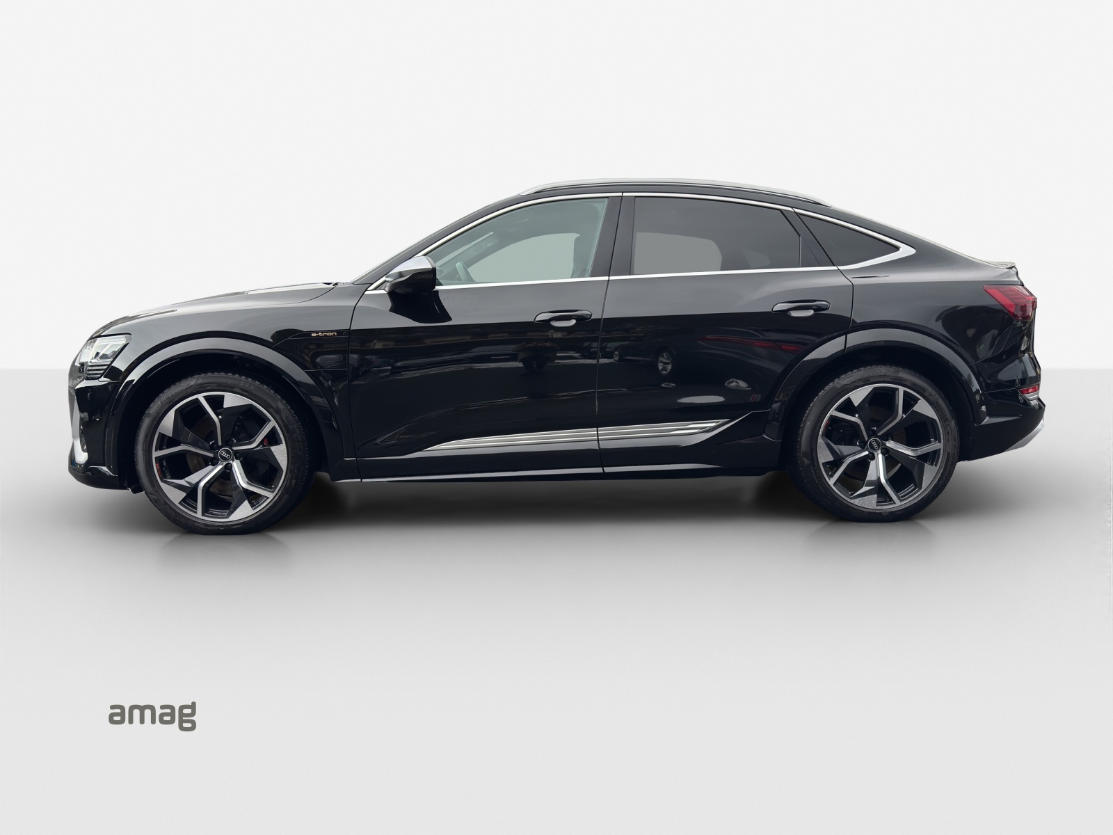 AUDI e-tron S Sportback quattro-image-1