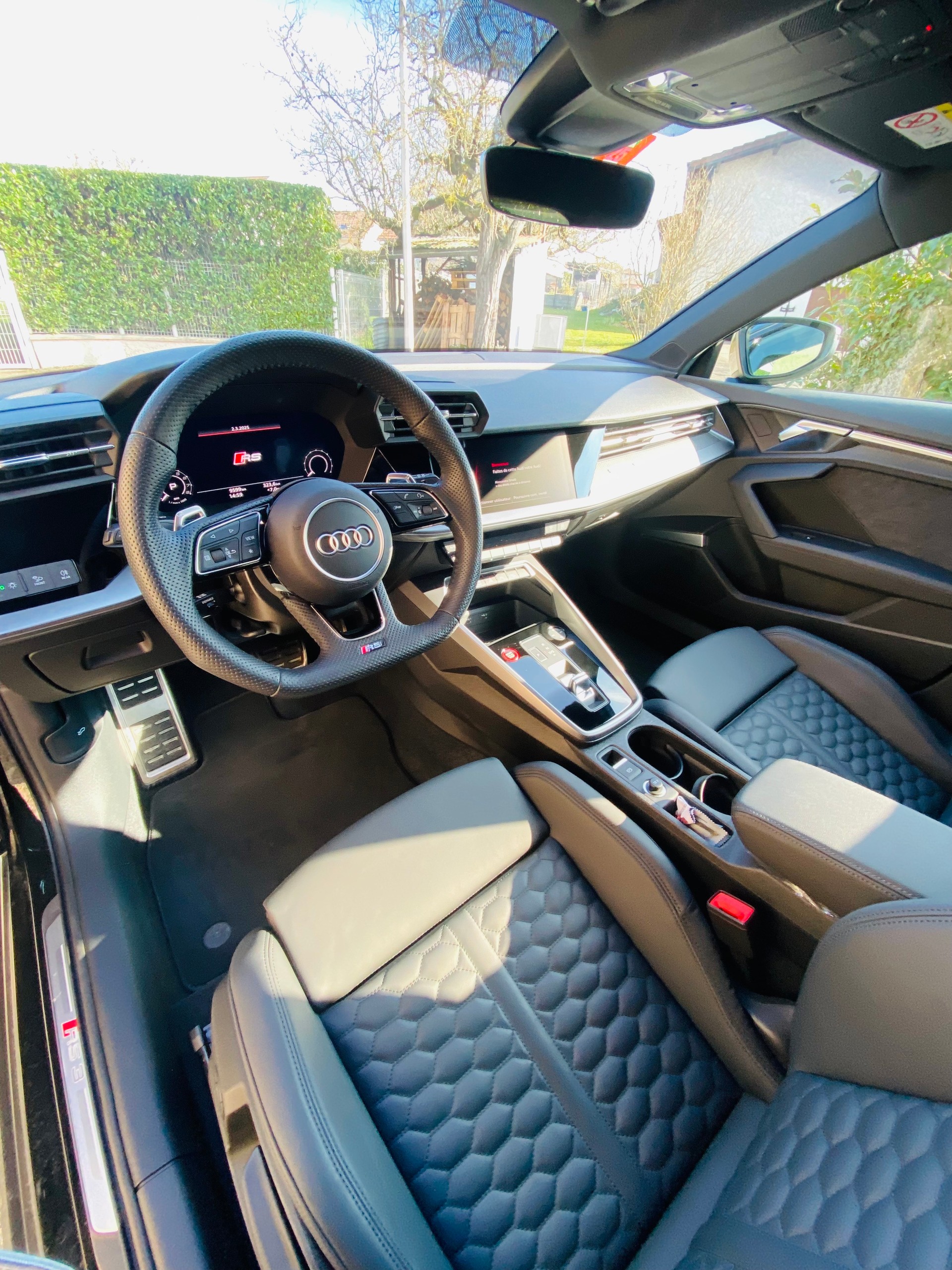 AUDI AUDI RS3 Sportback 2.5 TSI quattro-image-2