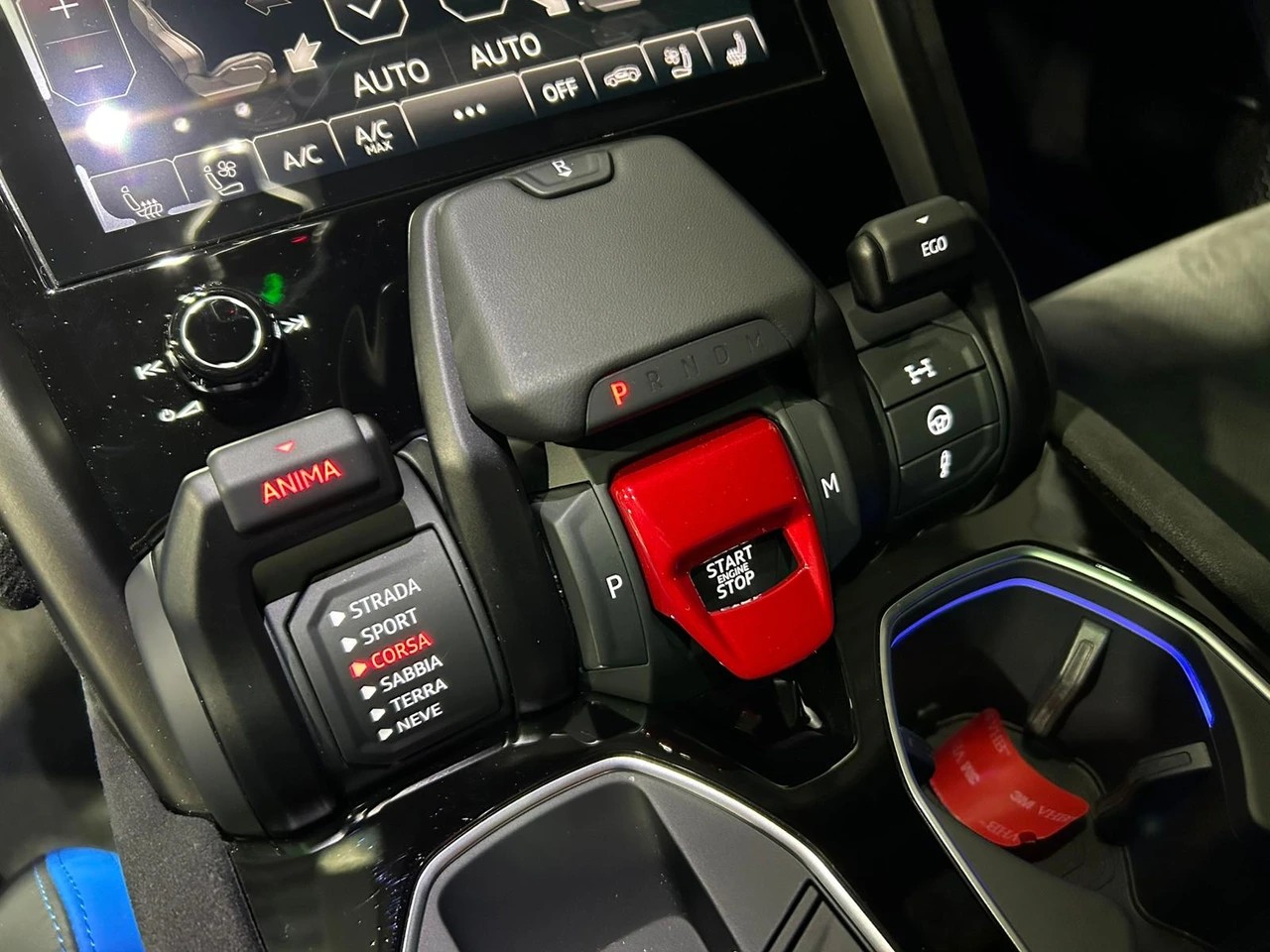 LAMBORGHINI Urus 4.0 S 60 years anniversary-image-20