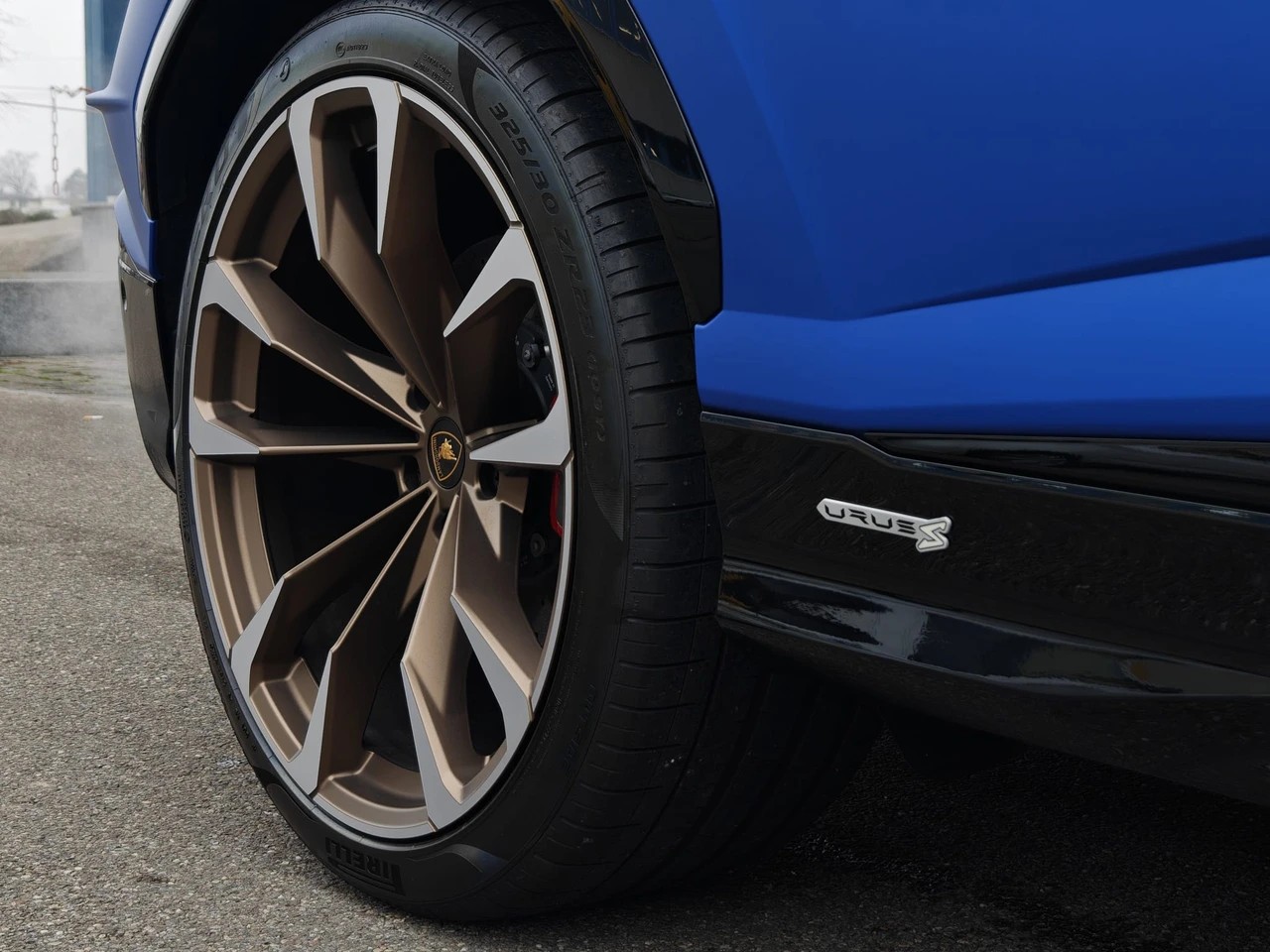 LAMBORGHINI Urus 4.0 S 60 years anniversary-image-31