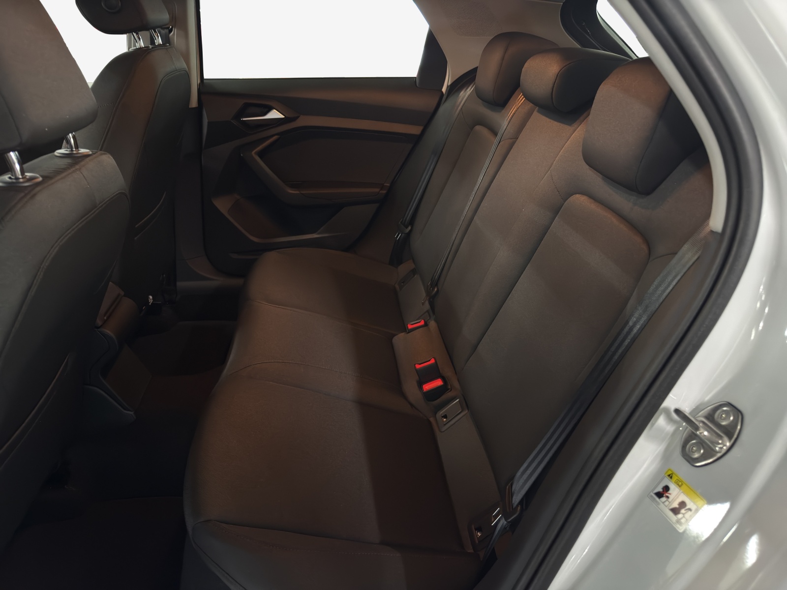 AUDI A1 Sportback 30 TFSI Attraction S-tronic-image-10