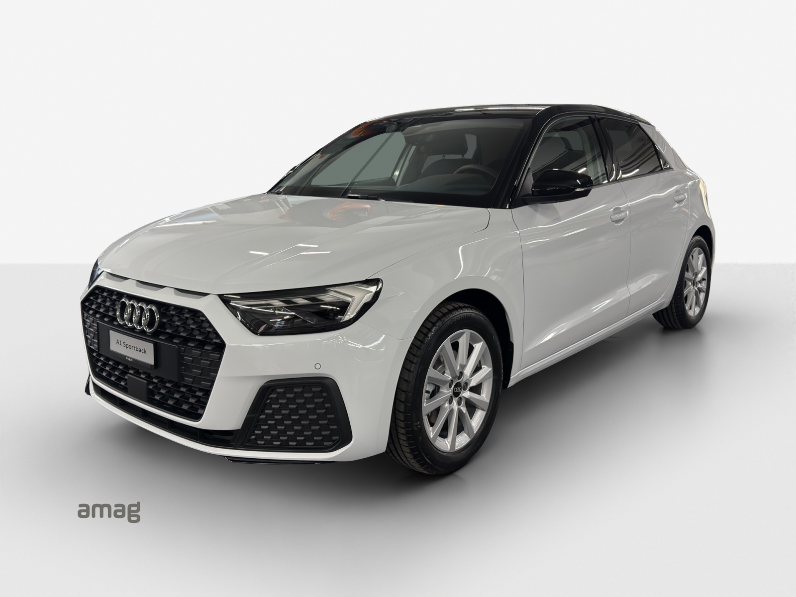 AUDI A1 Sportback 30 TFSI Attraction S-tronic-image-0