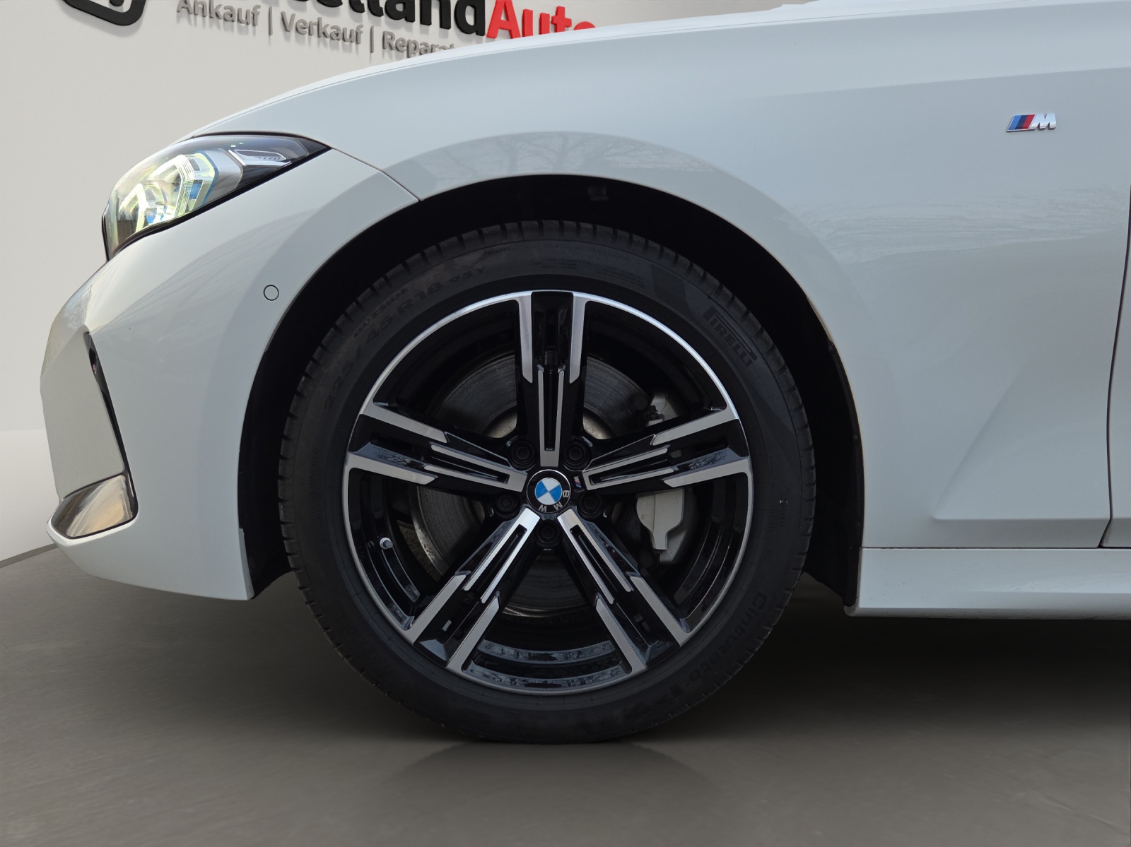 BMW 330d xDrive 48V Touring Steptronic M Sport-image-5