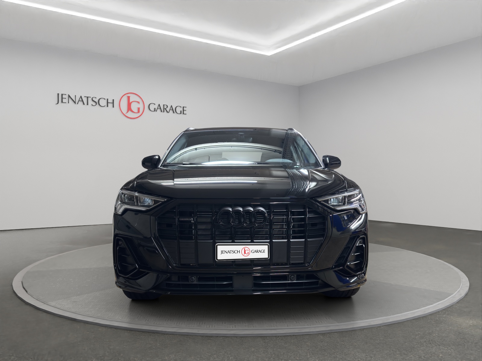 AUDI Q3 2.0 40 TFSI S line quattro S-Tronic-image-4