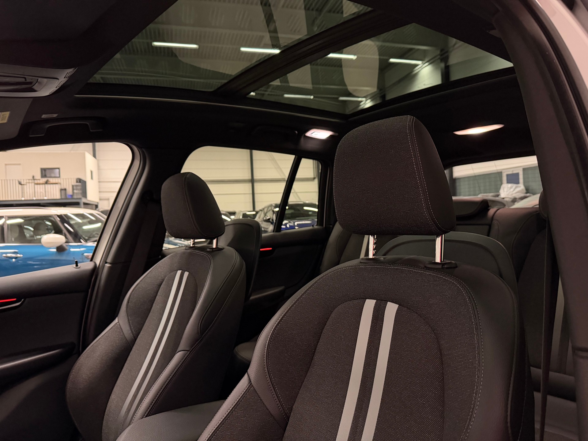 BMW 220d xDrive Gran Tourer Steptronic Travel Edition-image-17