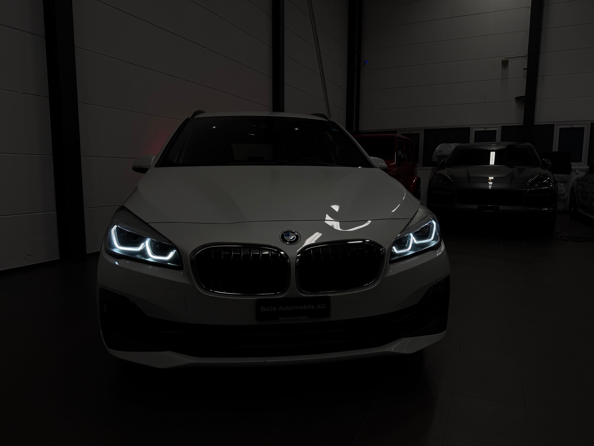 BMW 220d xDrive Gran Tourer Steptronic Travel Edition-image-7
