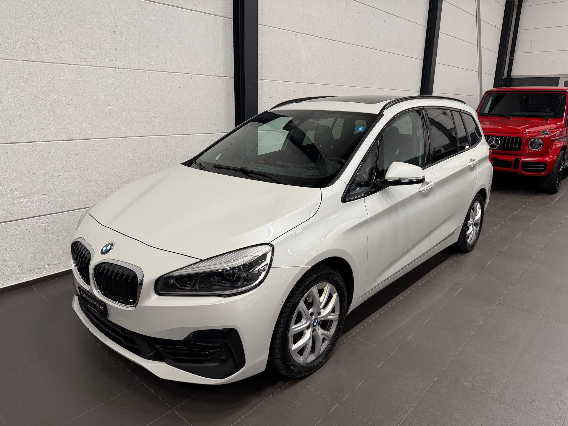 BMW 220d xDrive Gran Tourer Steptronic Travel Edition-image-4