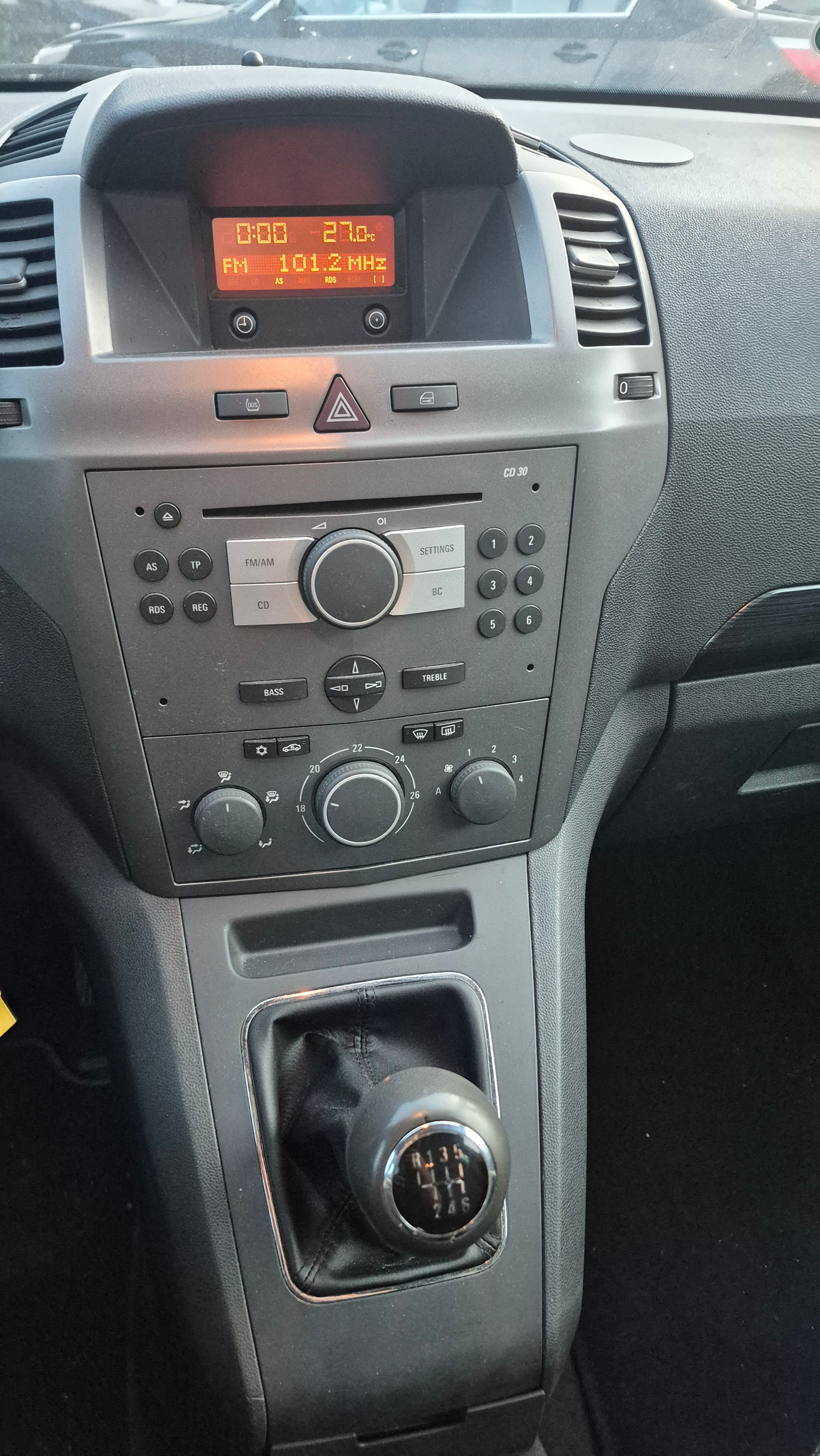 OPEL Zafira 2.2i 16V Winterline-image-10