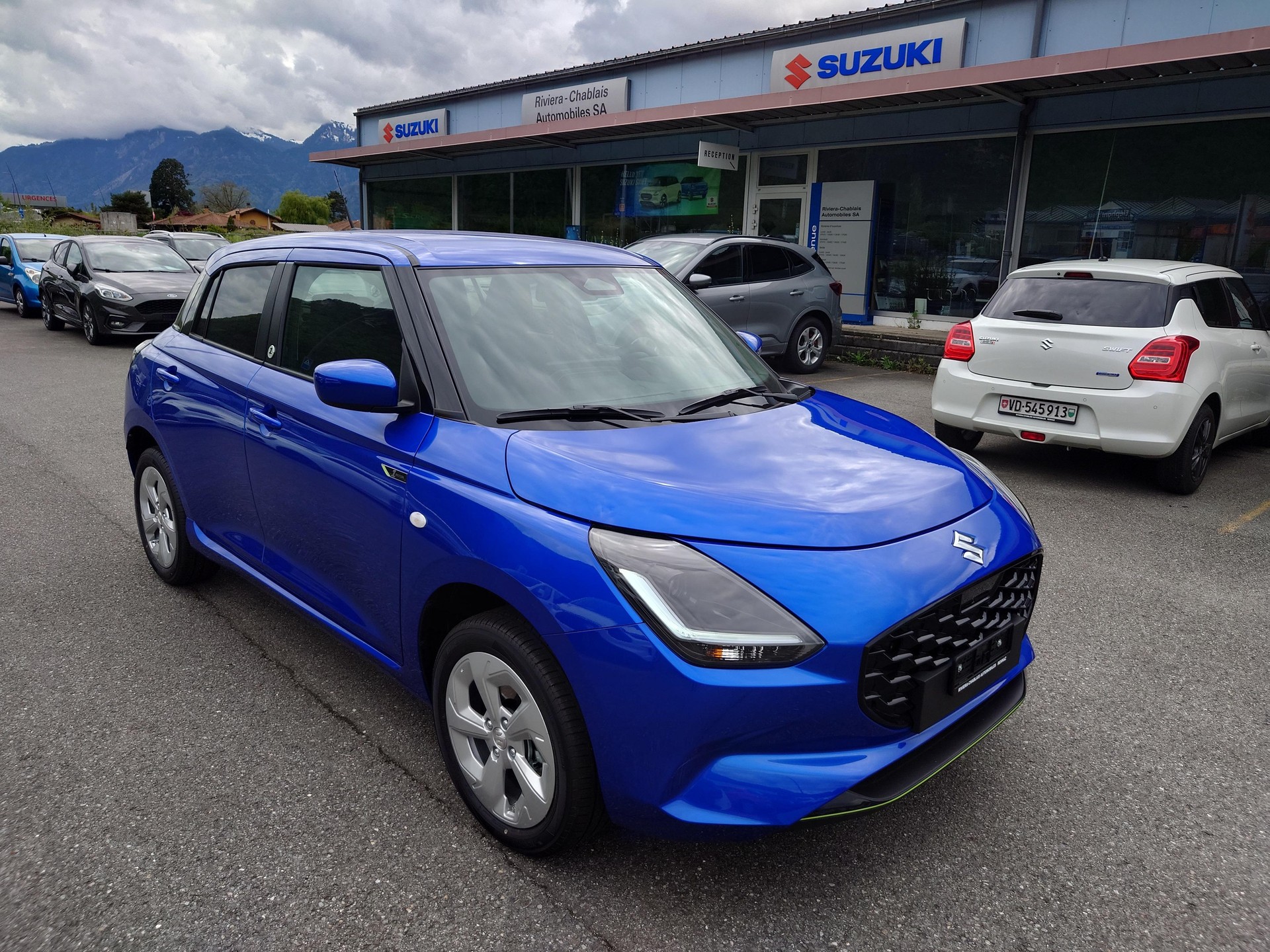 SUZUKI Swift 1.2 1st Edition Hybrid 4x4-image-0