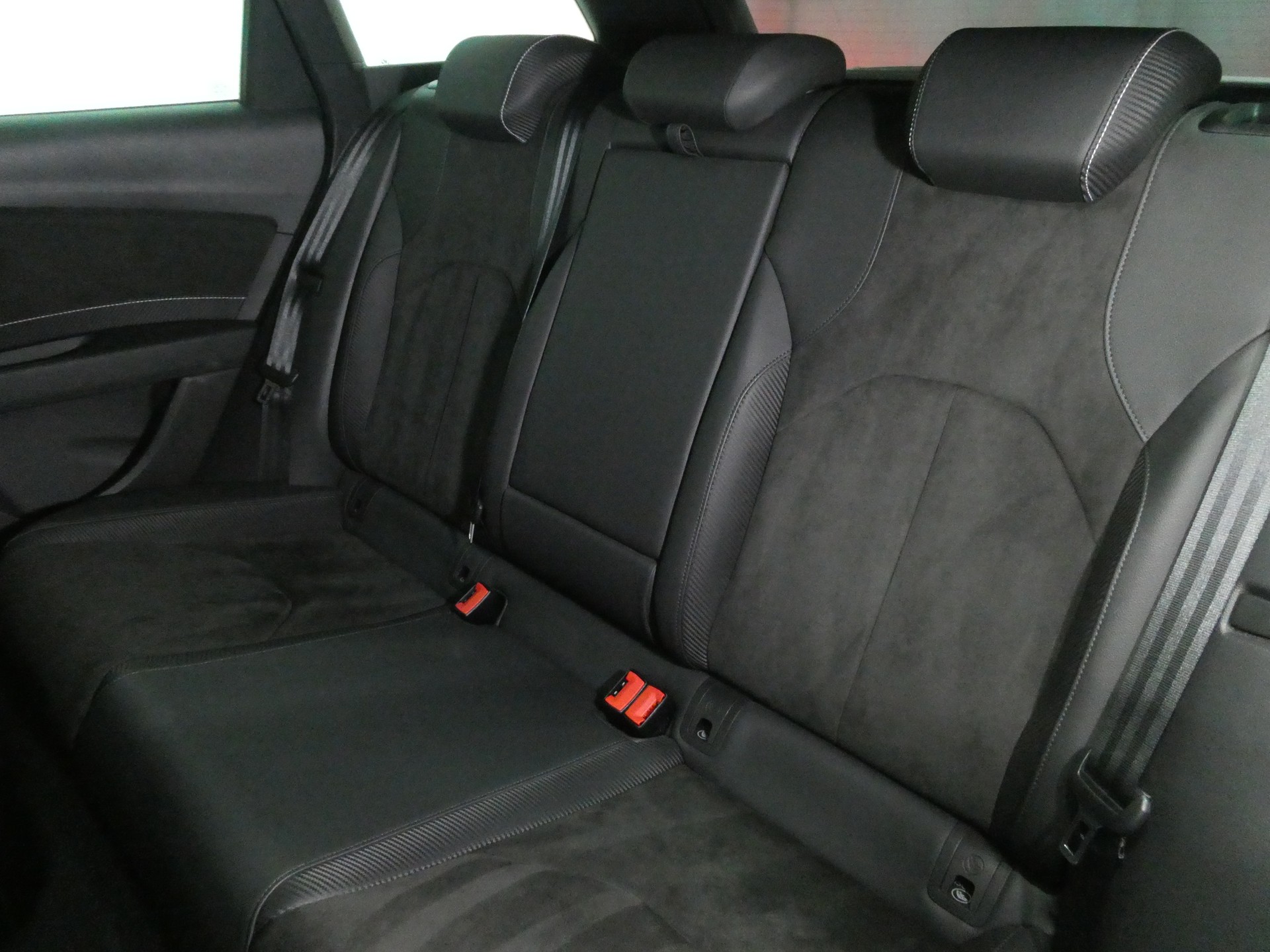 SEAT Leon ST 2.0 TSI Cupra 300 4 Drive DSG - Digital Cockpit - Navi - Beats - DCC - Kamera - 300 PS-image-11