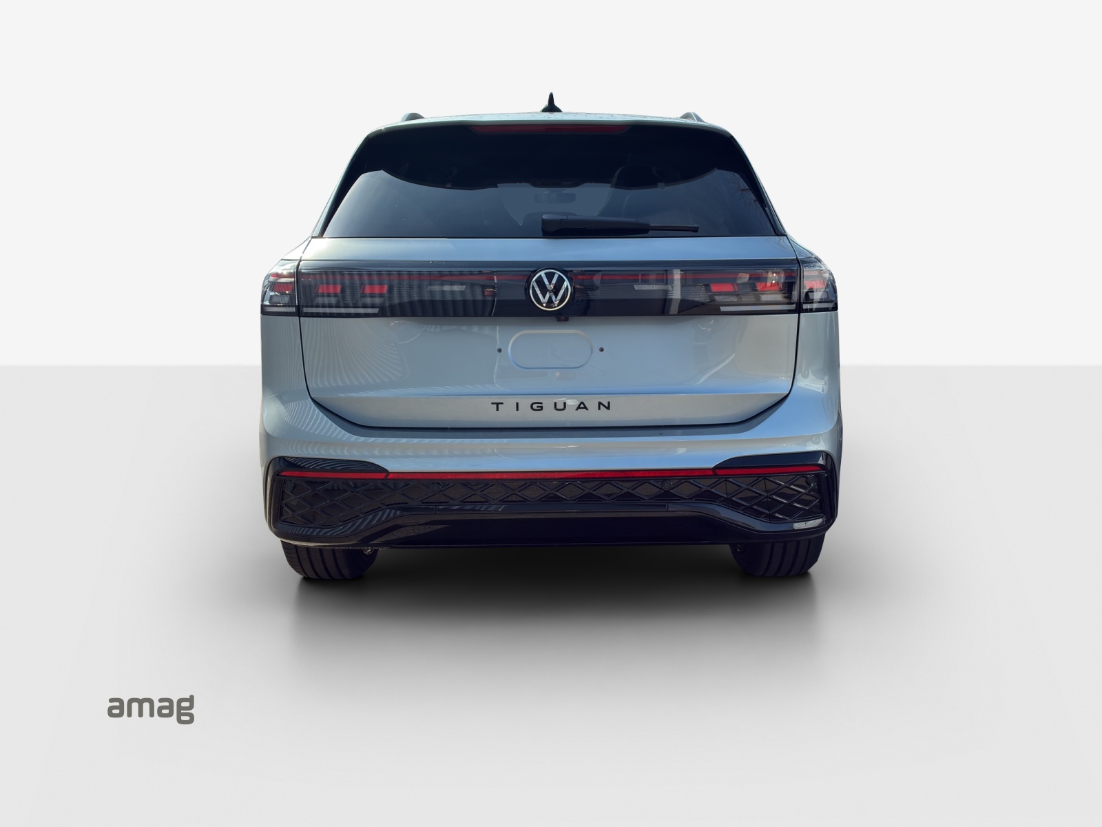 VW Tiguan 2.0 TDI SCR R-Line 4Motion DSG-image-3
