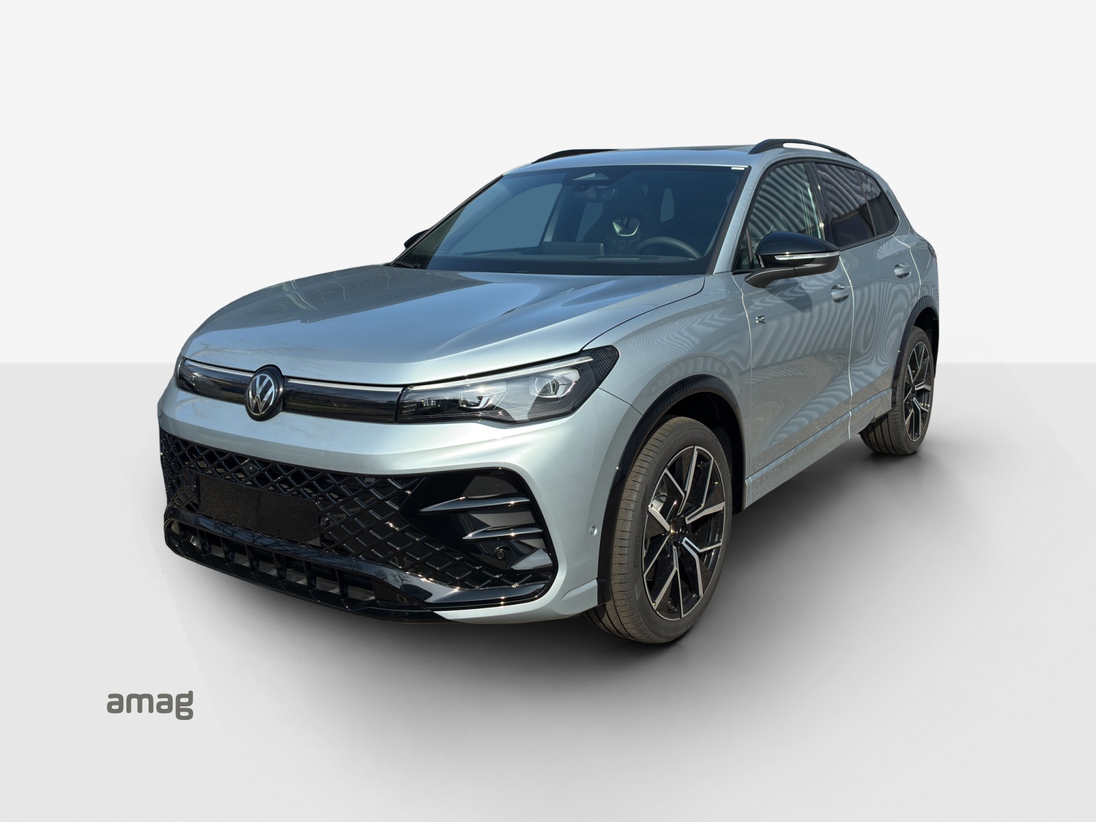 VW Tiguan 2.0 TDI SCR R-Line 4Motion DSG-image-0