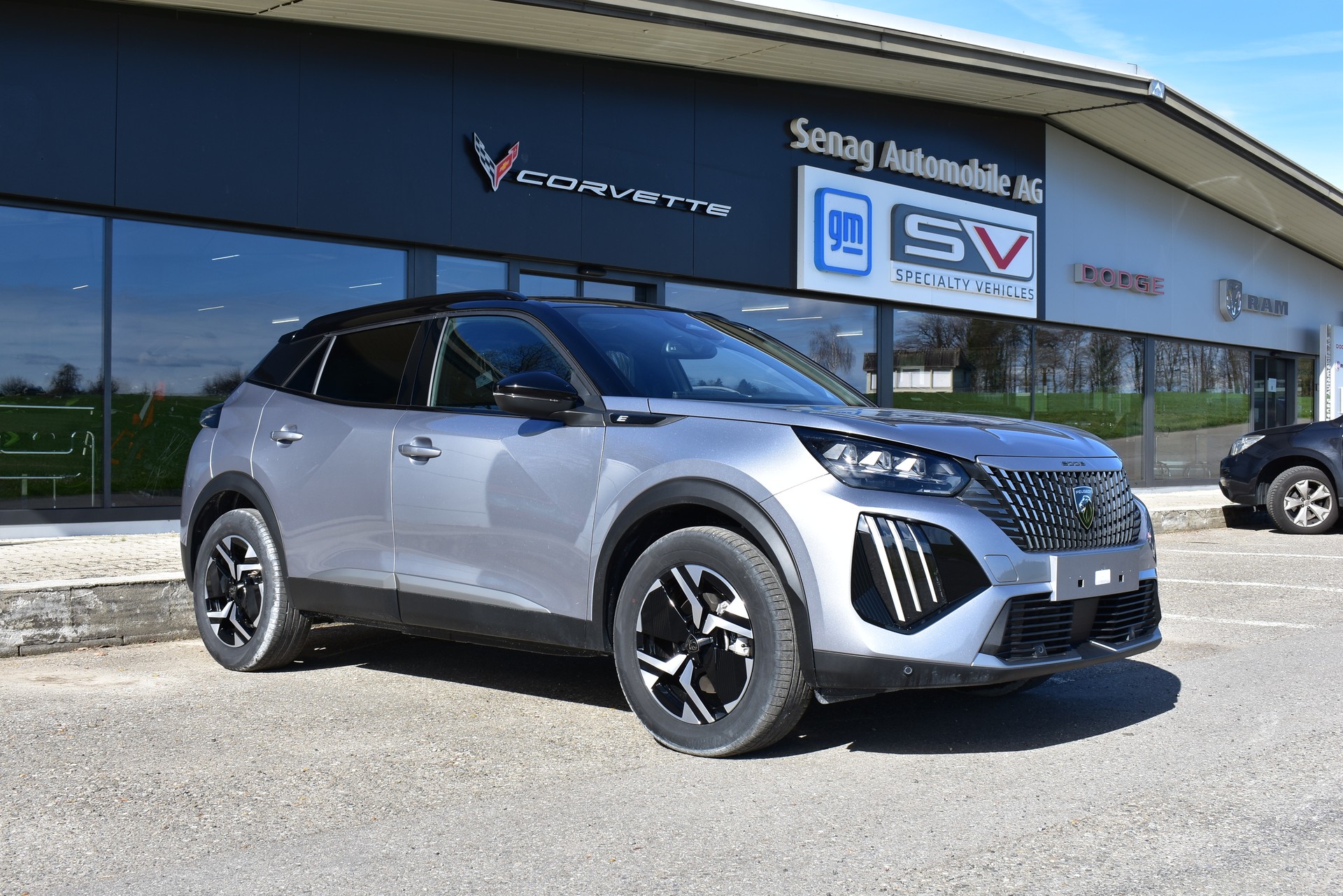 PEUGEOT 2008 156 e 54 kWh GT-image-1
