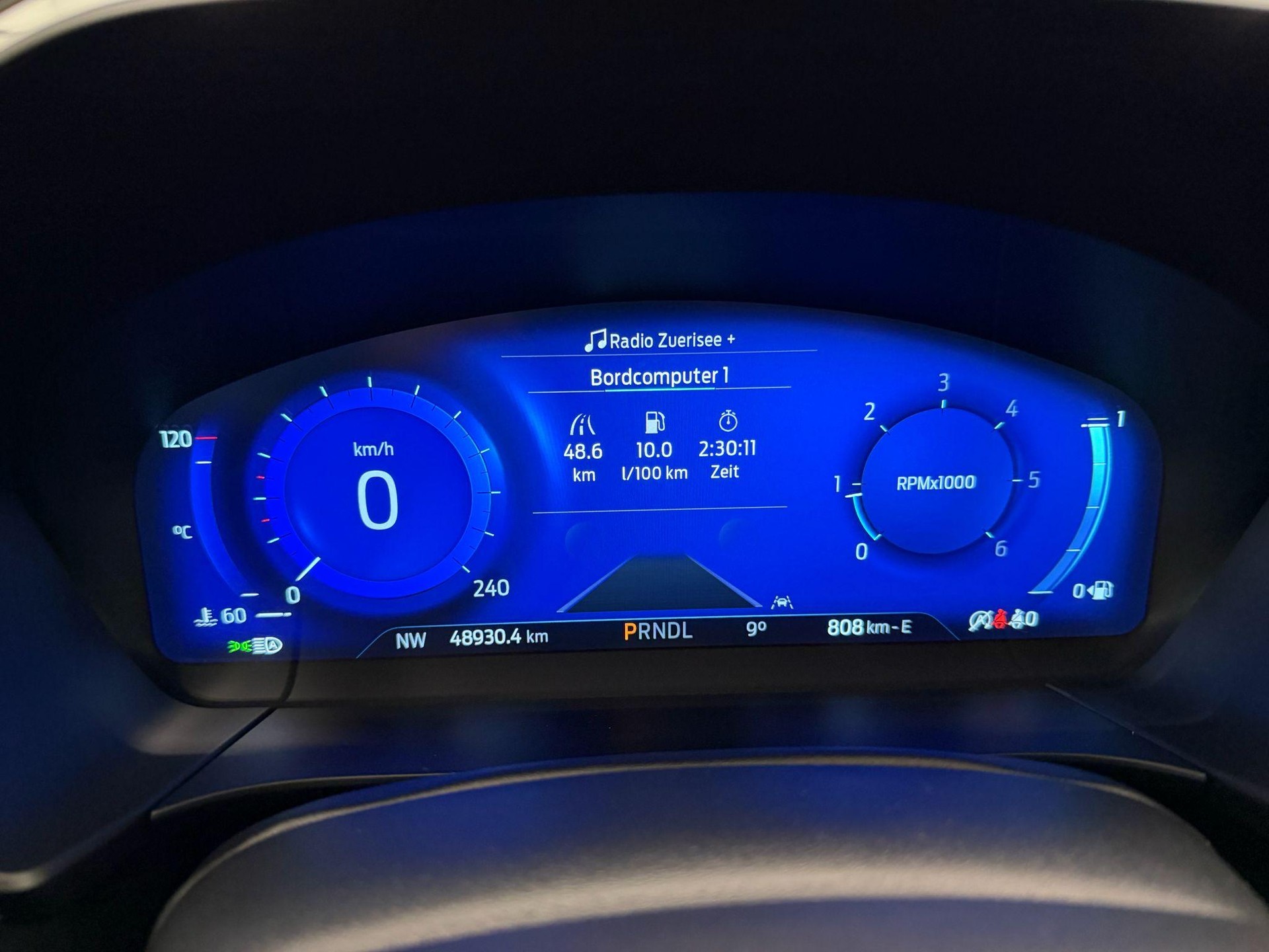 FORD Kuga 2.0 EcoBlue Vignale 4x4-image-24