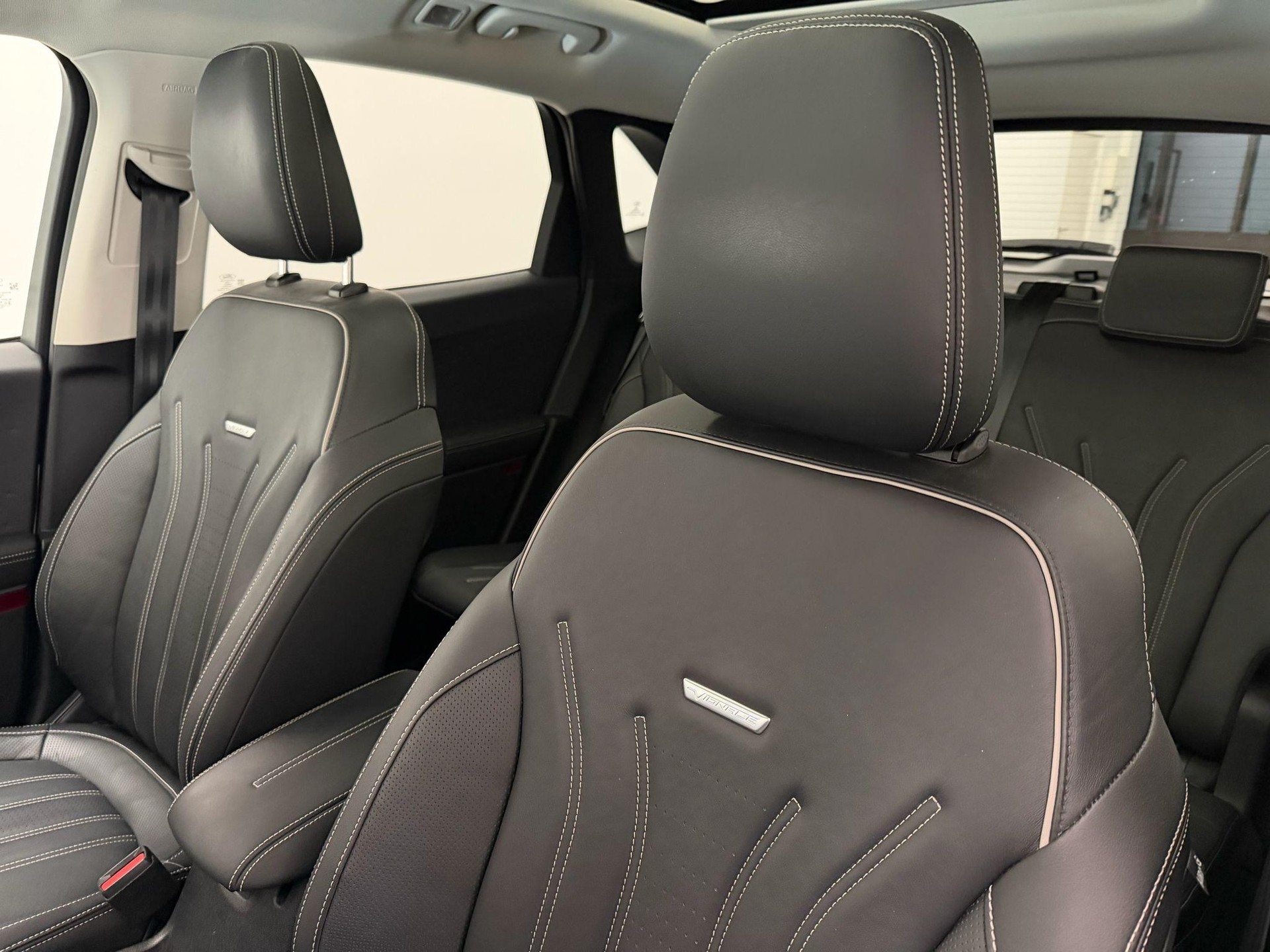 FORD Kuga 2.0 EcoBlue Vignale 4x4-image-13