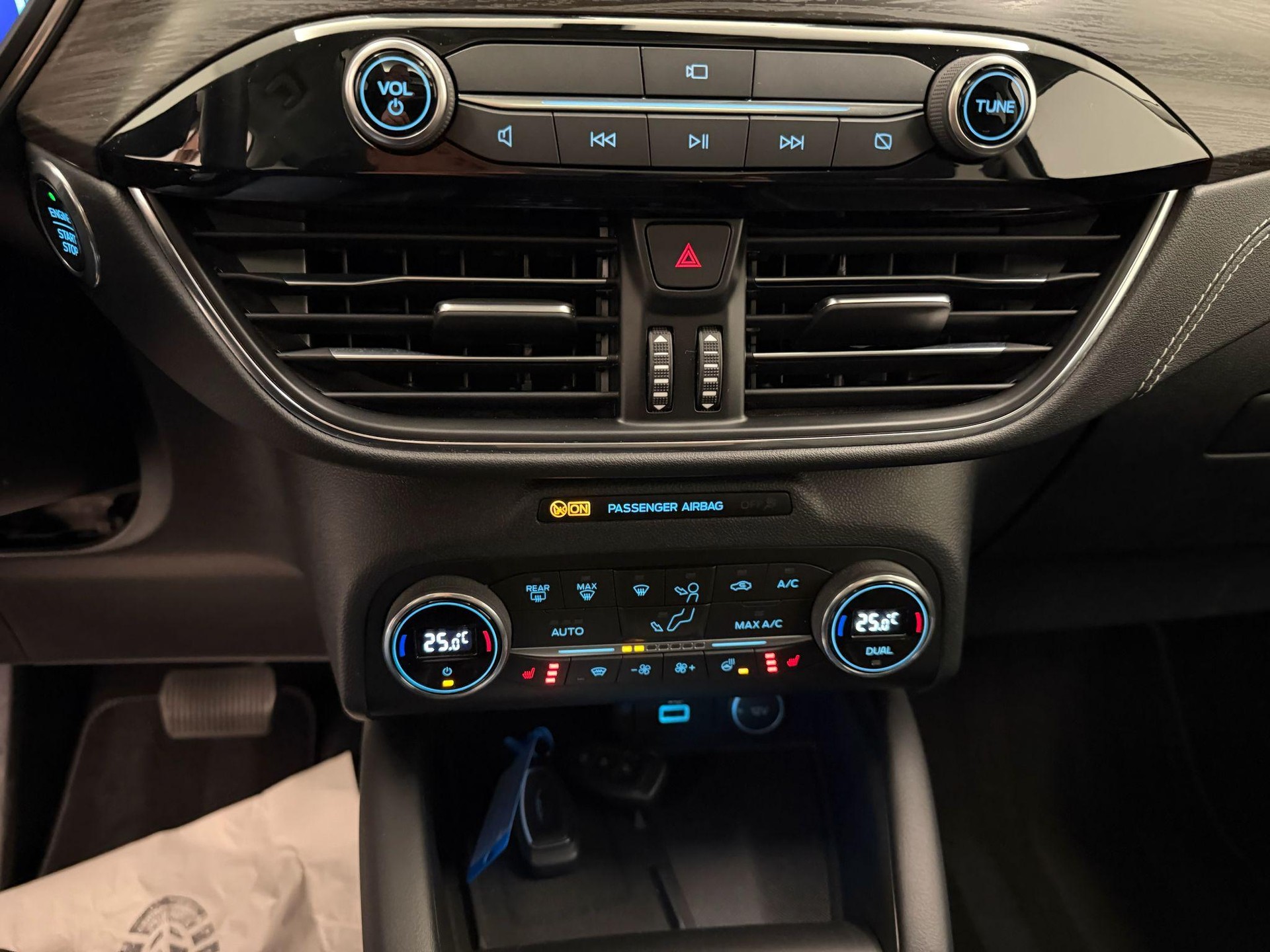 FORD Kuga 2.0 EcoBlue Vignale 4x4-image-22