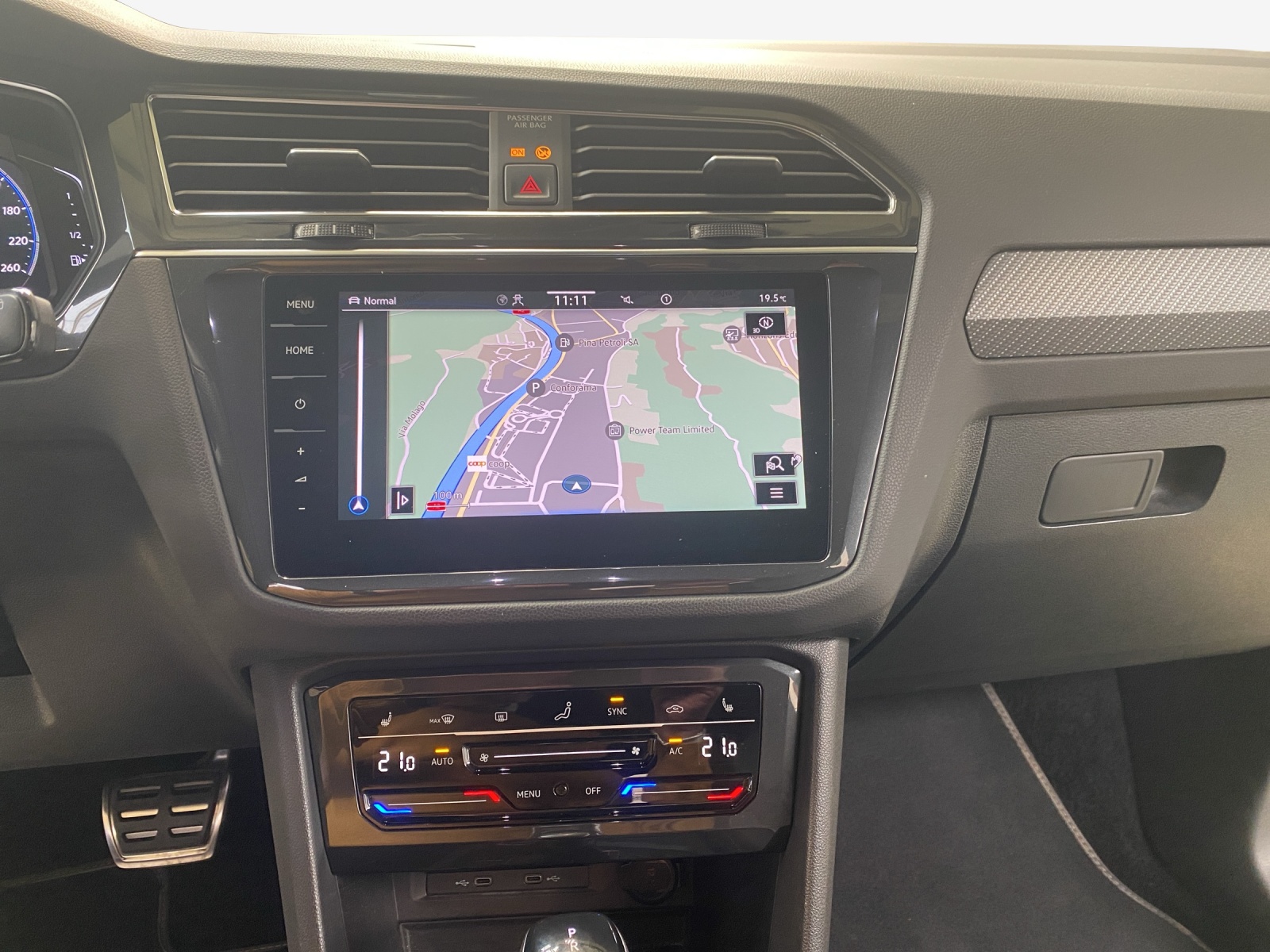 VW Tiguan 2.0 TDI SCR R-Line 4Motion DSG-image-10