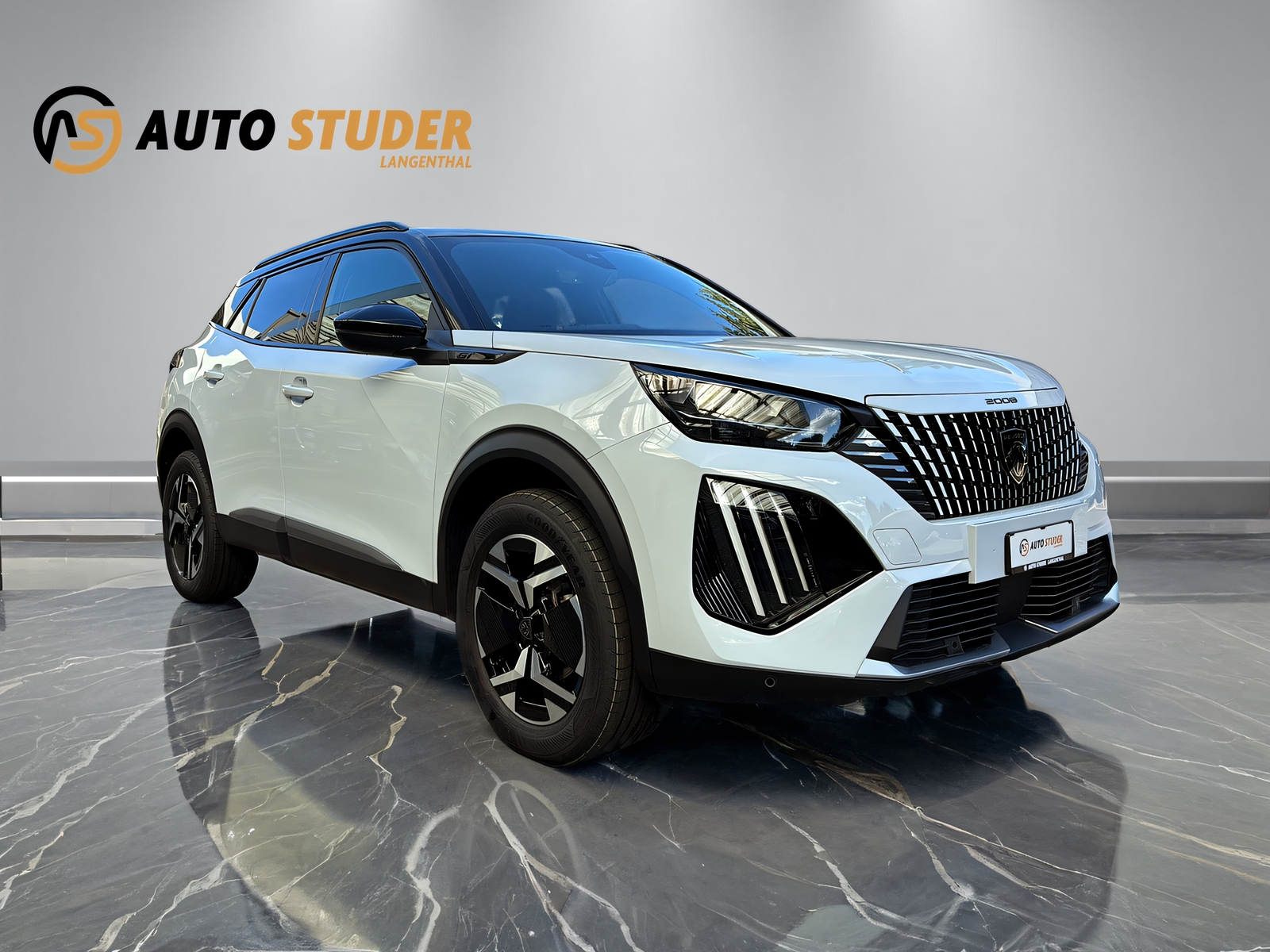 PEUGEOT 2008 1.2 PureTech 130 GT-image-2