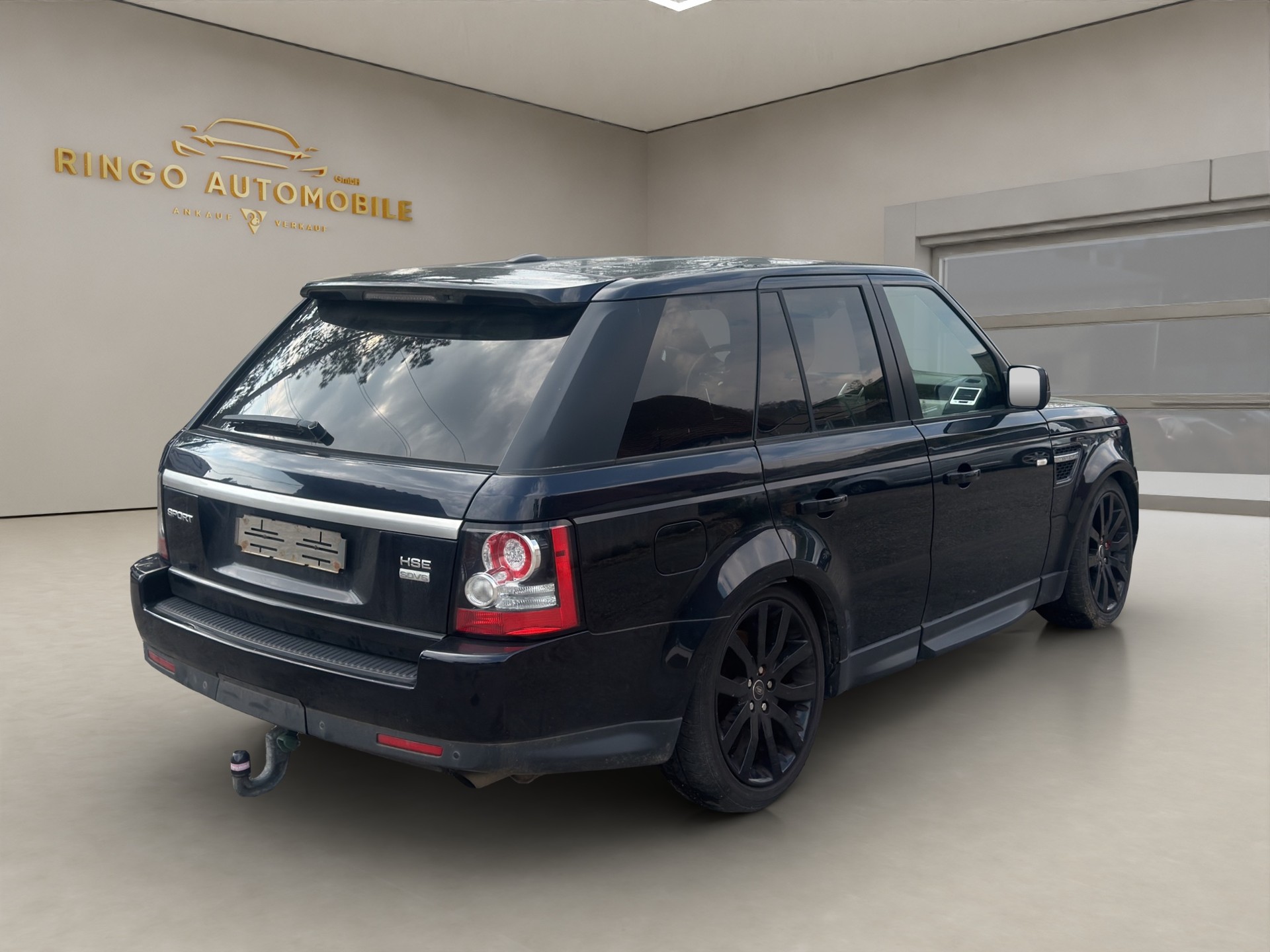 LAND ROVER Range Rover Sport 3.0 TDV6 SE Automatic-image-5