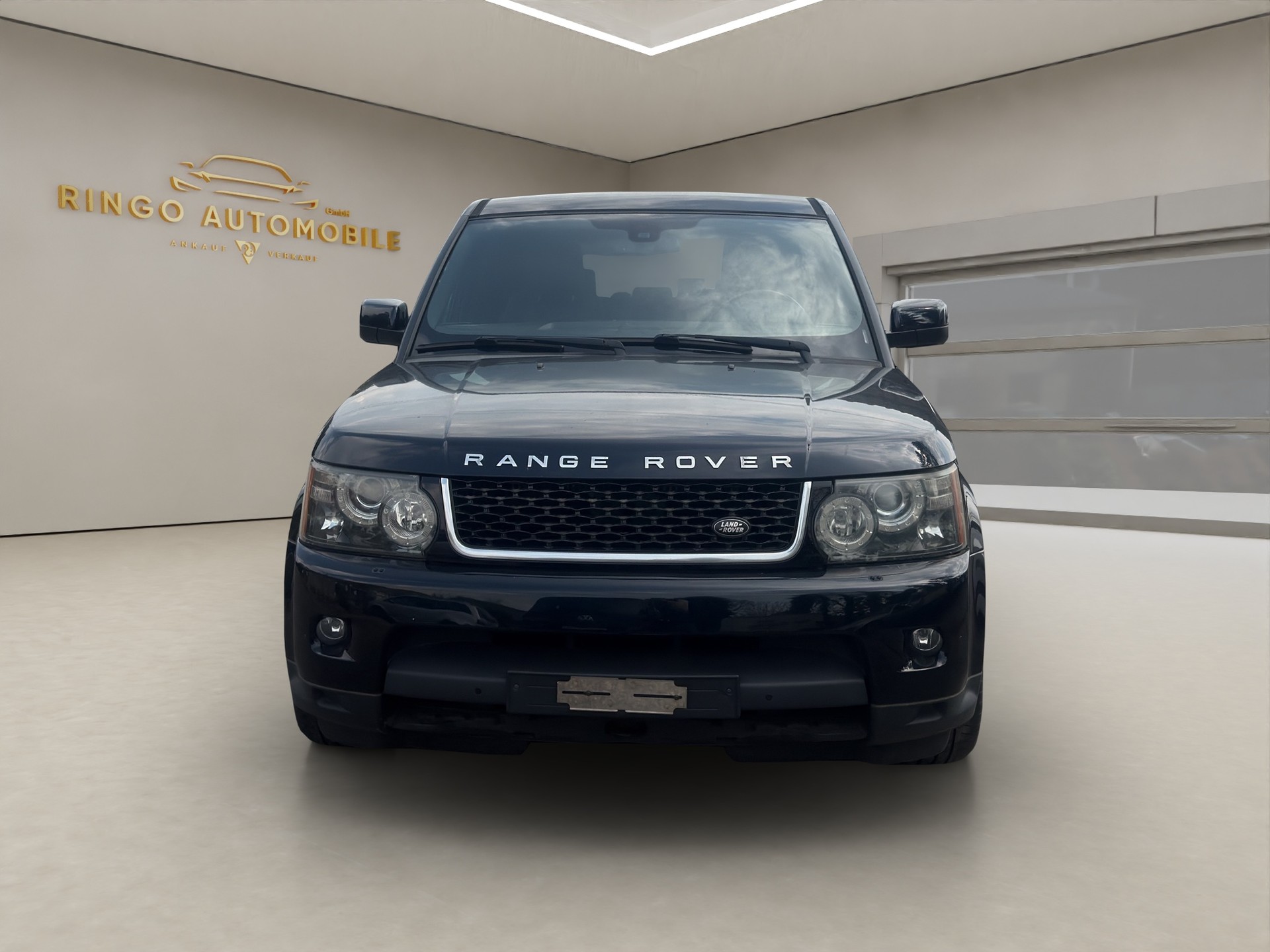 LAND ROVER Range Rover Sport 3.0 TDV6 SE Automatic-image-0