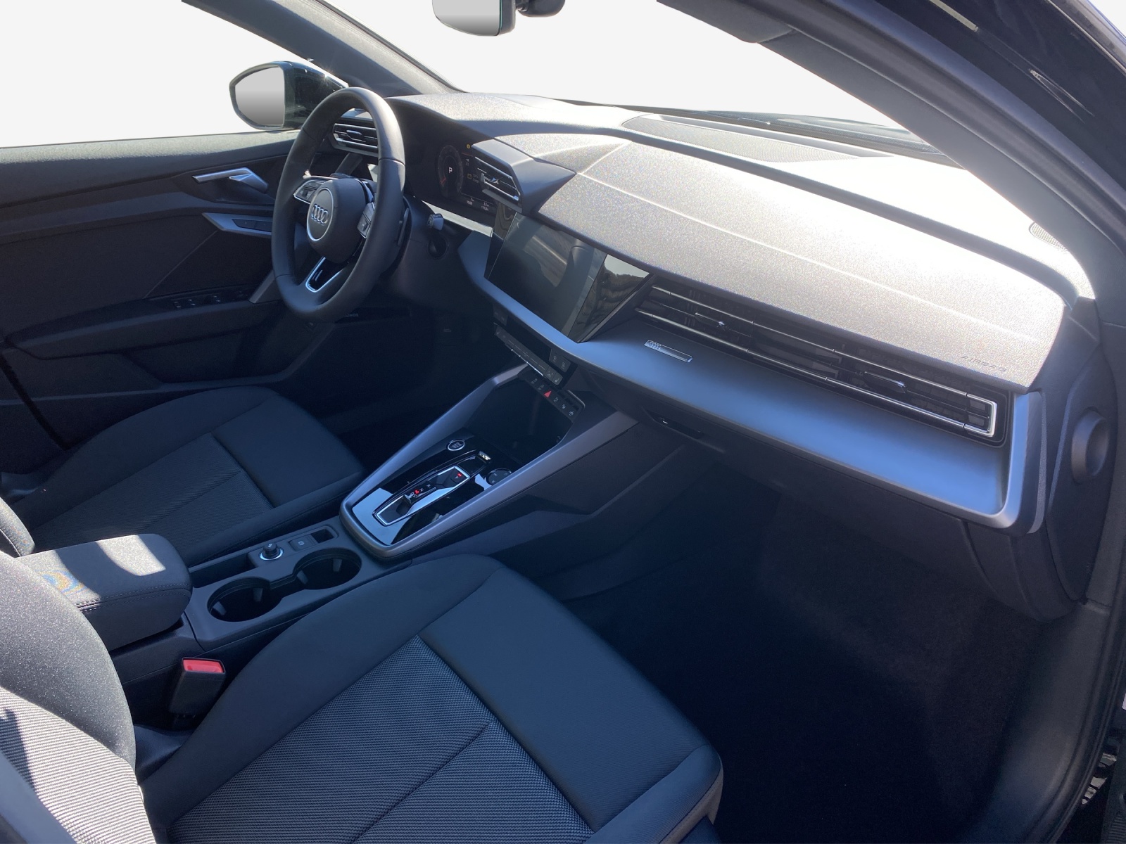 AUDI A3 Sportback TFSI 110 kW Attraction S tronic-image-13