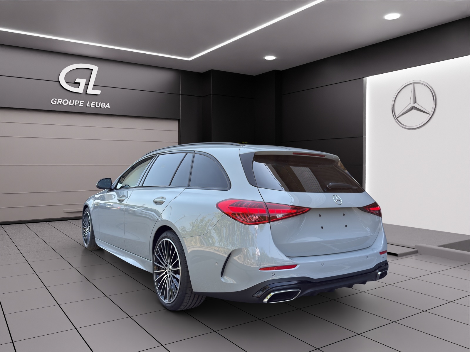 MERCEDES-BENZ C 220 d T 4 Matic-image-3