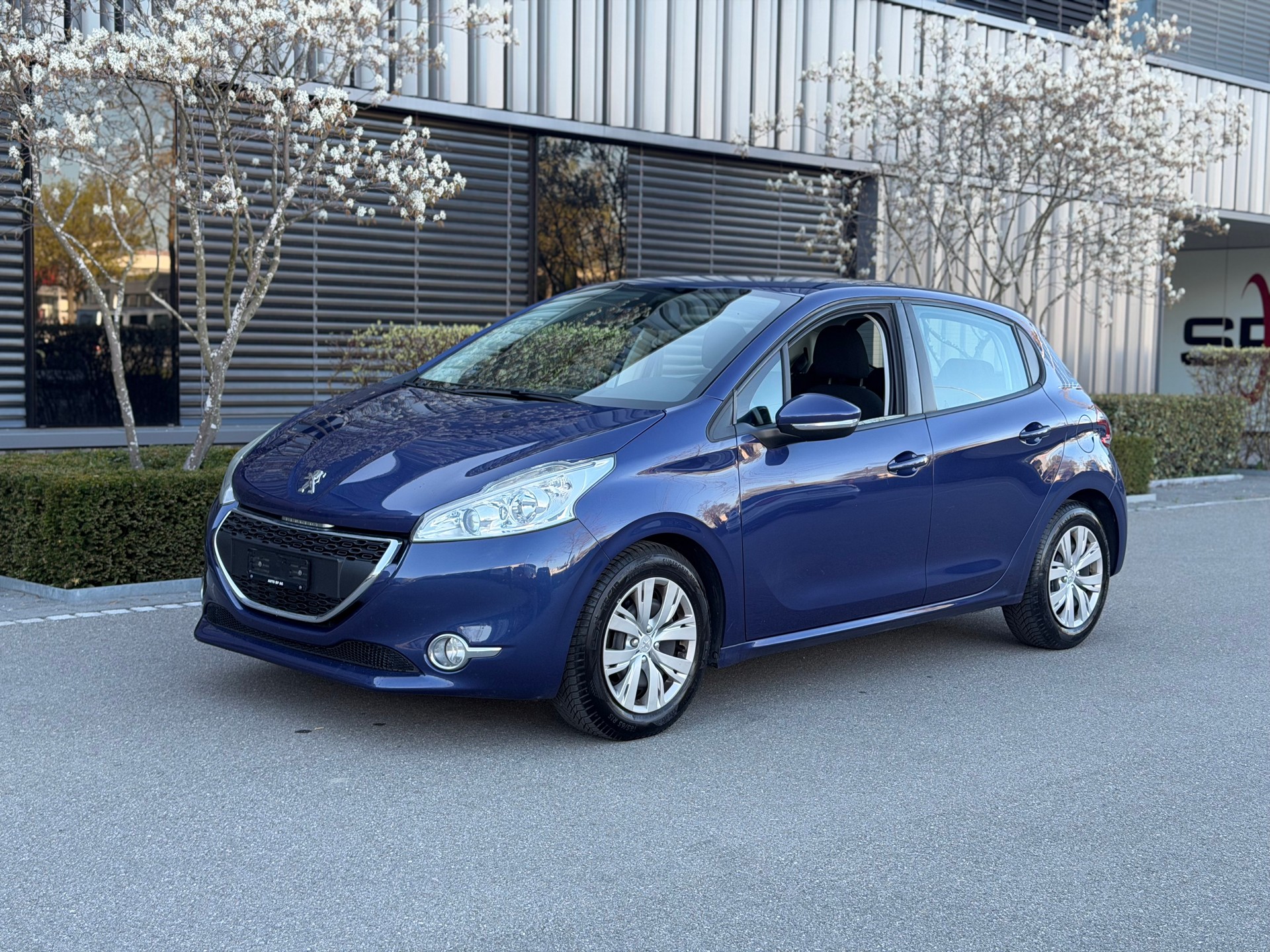 PEUGEOT 208 1.4 VTI Active-image-0