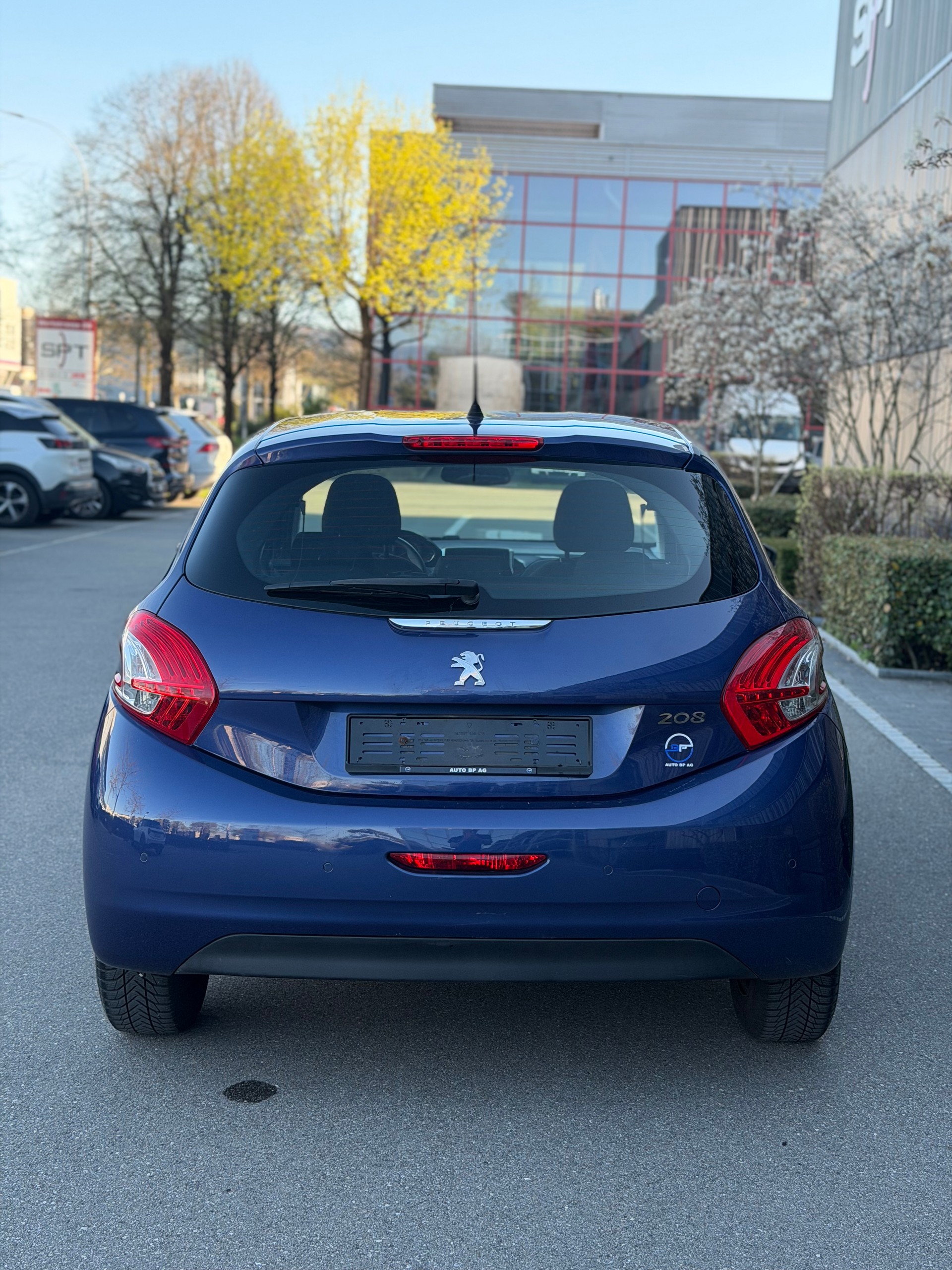 PEUGEOT 208 1.4 VTI Active-image-3