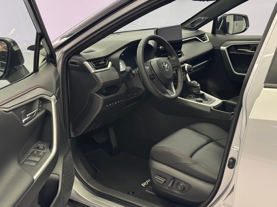 RAV4 Plug-in Hybrid 2.5 Platinum AWD-i