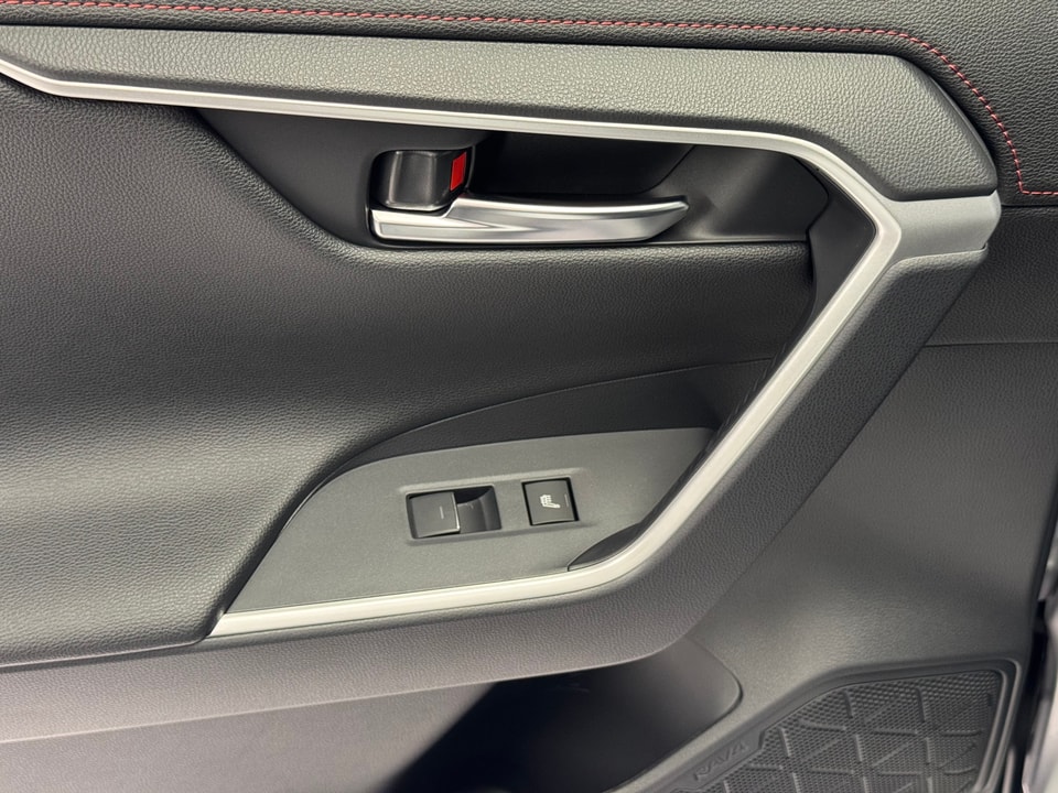 RAV4 Plug-in Hybrid 2.5 Platinum AWD-i