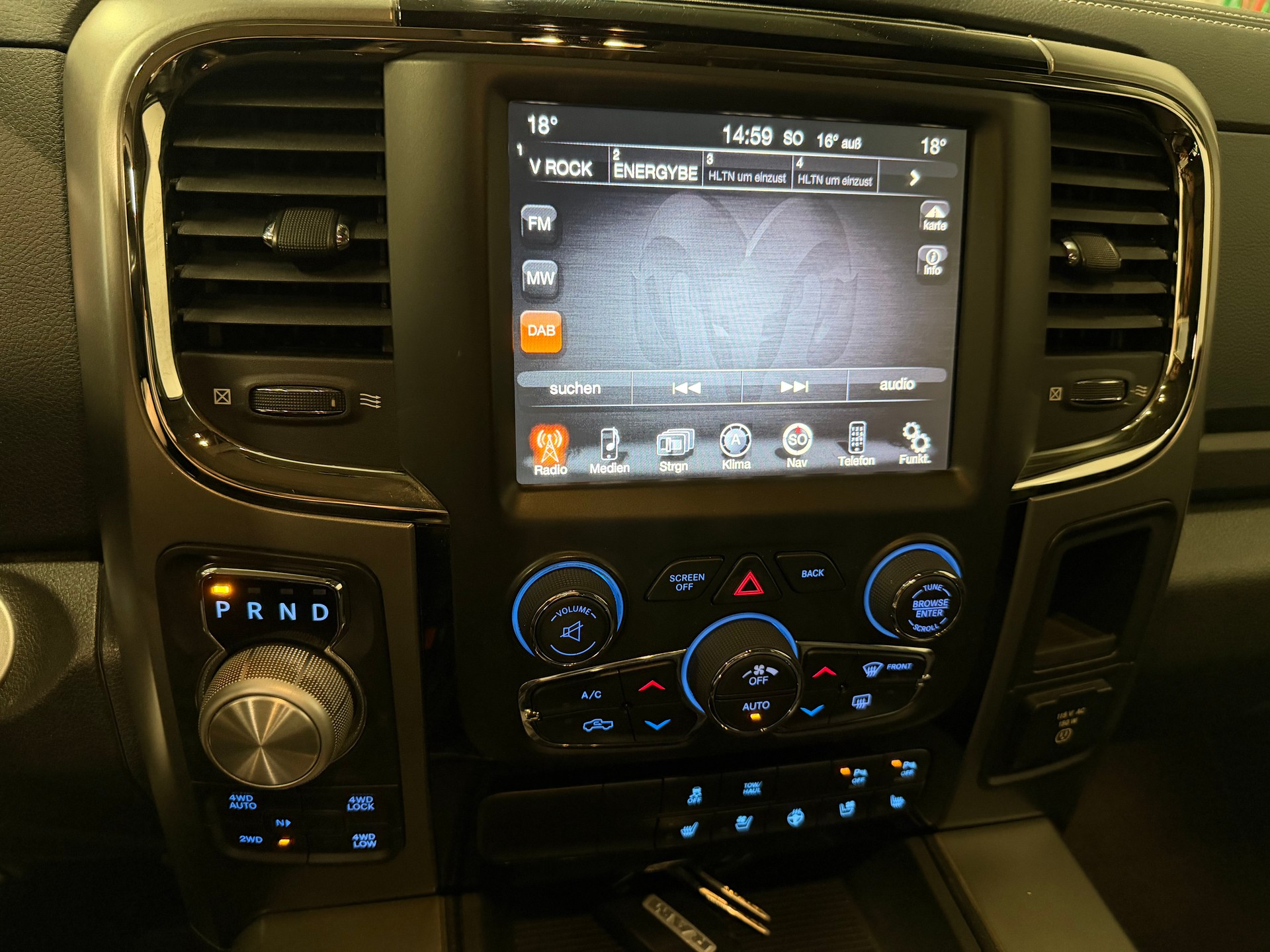 DODGE 1500 HEMI V8-image-13