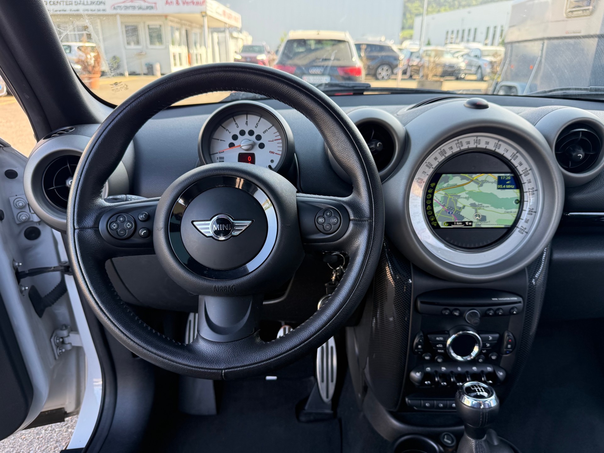 MINI Countryman Cooper S ALL4-image-2