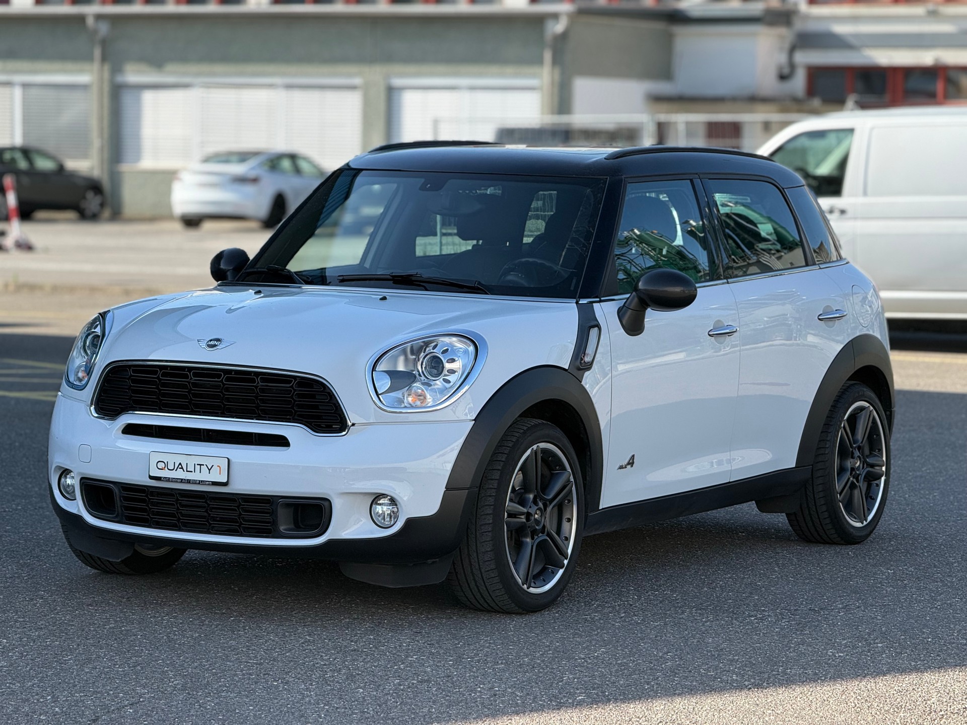 MINI Countryman Cooper S ALL4-image-12