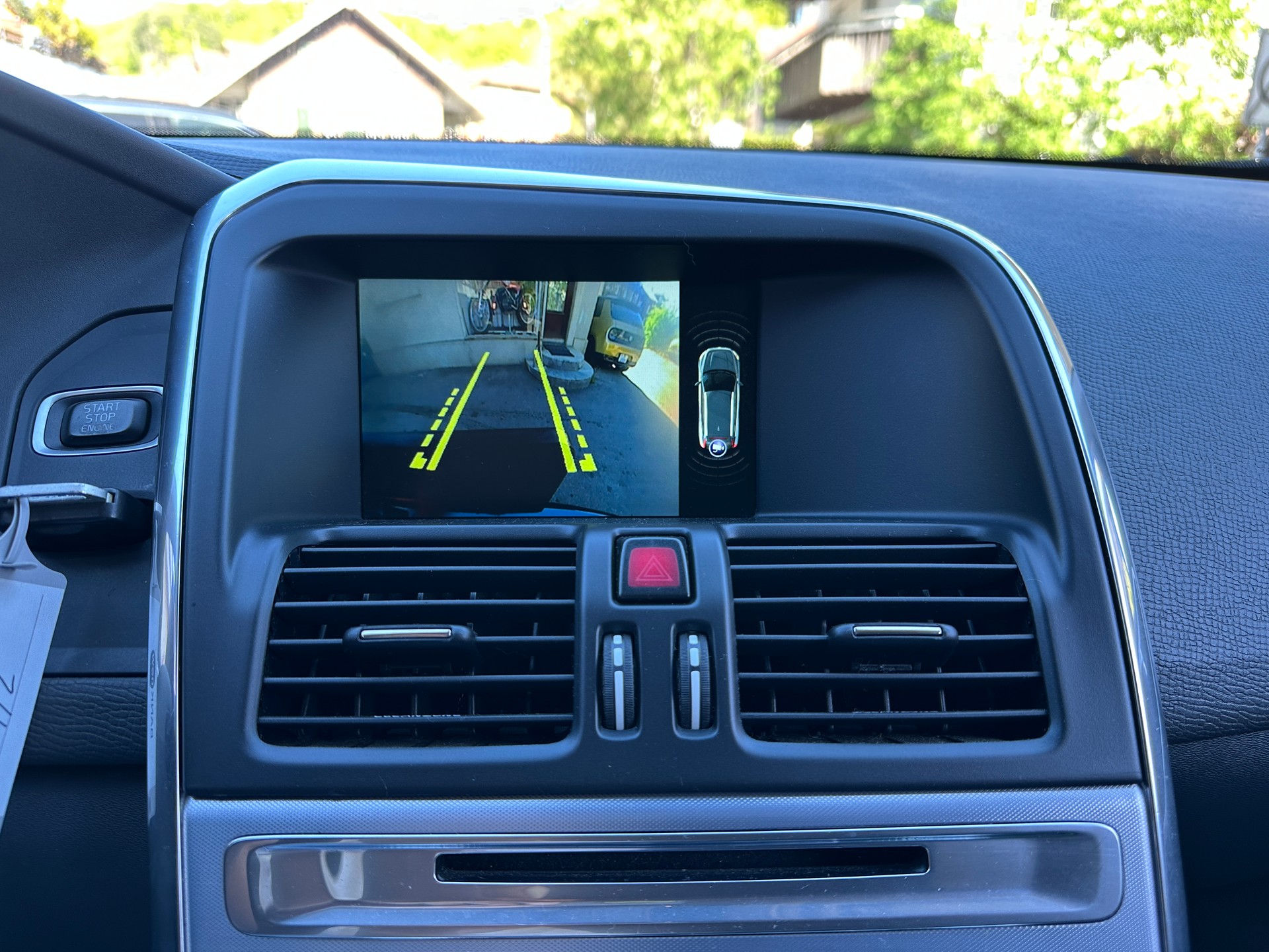 VOLVO XC60 D4 AWD Summum Geartronic-image-8