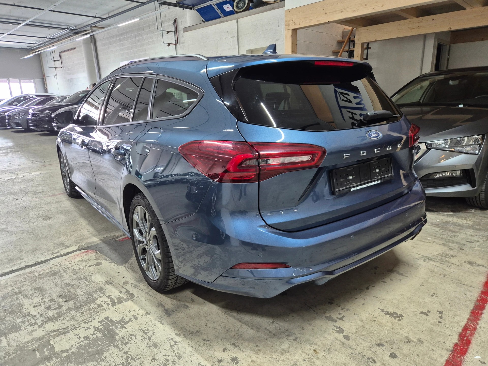 FORD Focus 1.0 MHEV ST-Line Automat-image-4