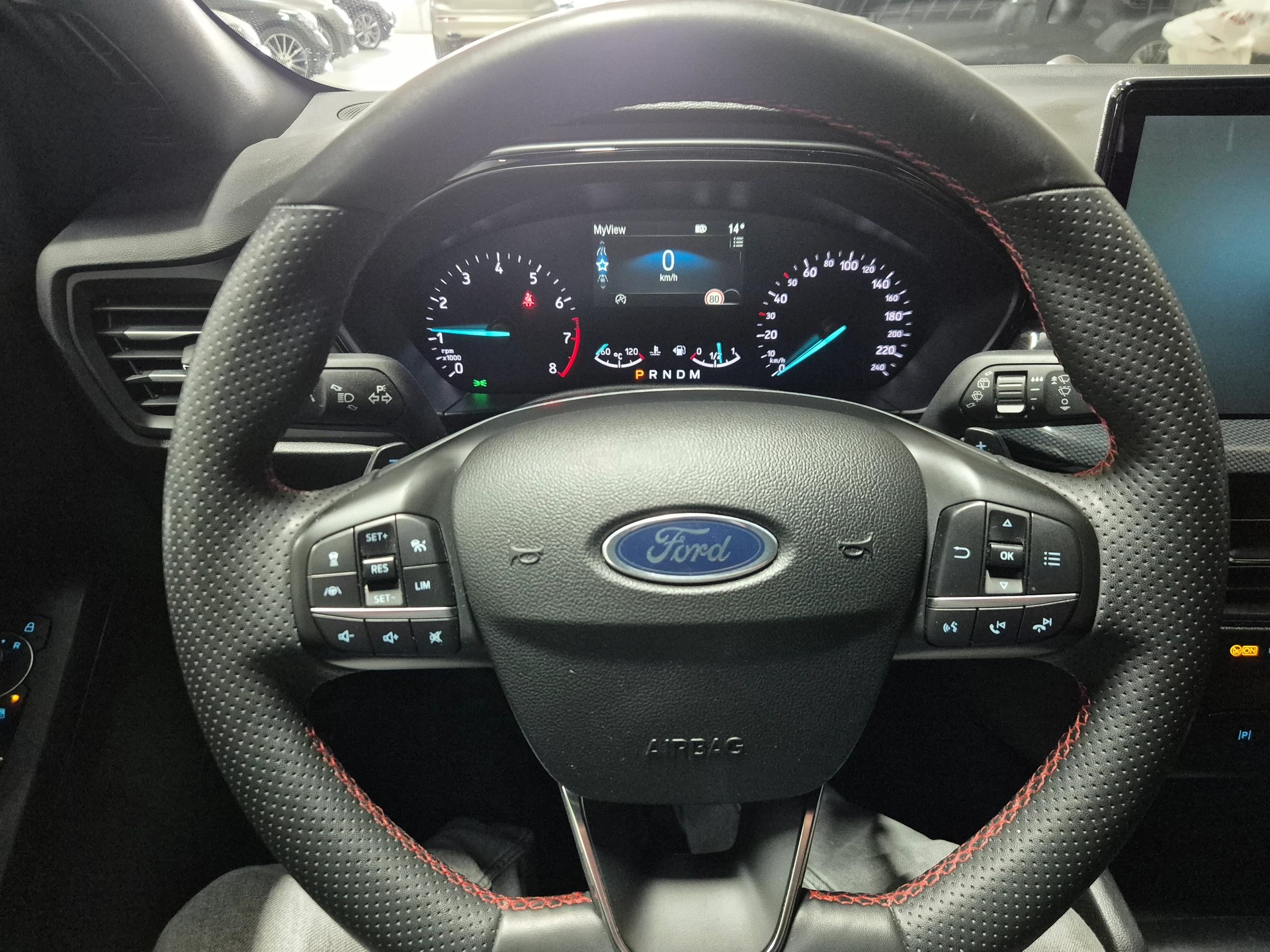 FORD Focus 1.0 MHEV ST-Line Automat-image-7