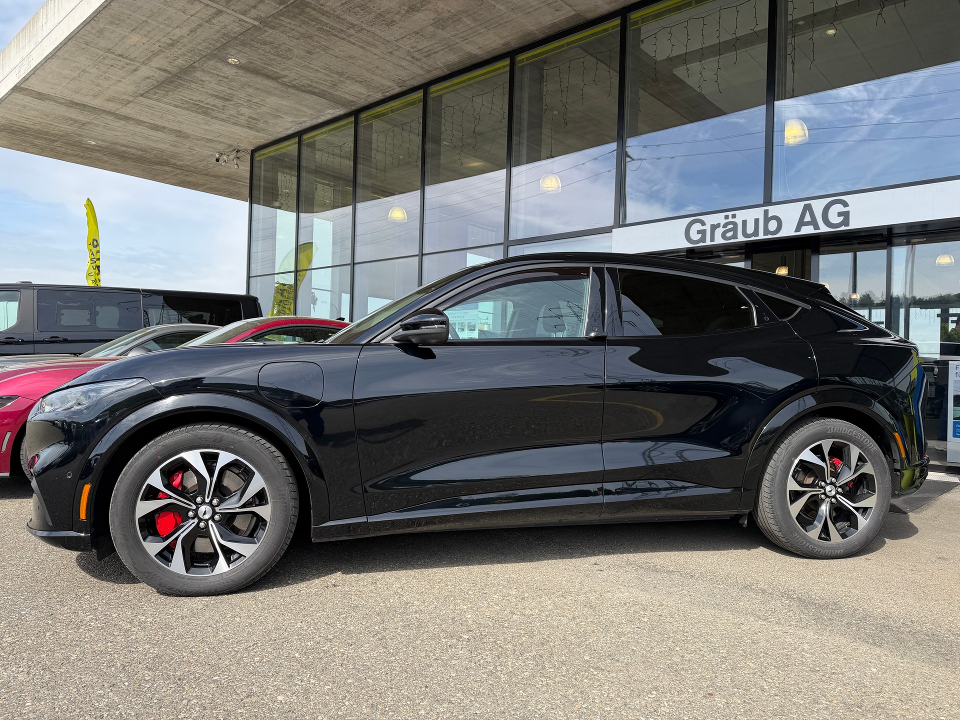FORD Mustang MACH-E Premium AWD 88 kWh-image-3