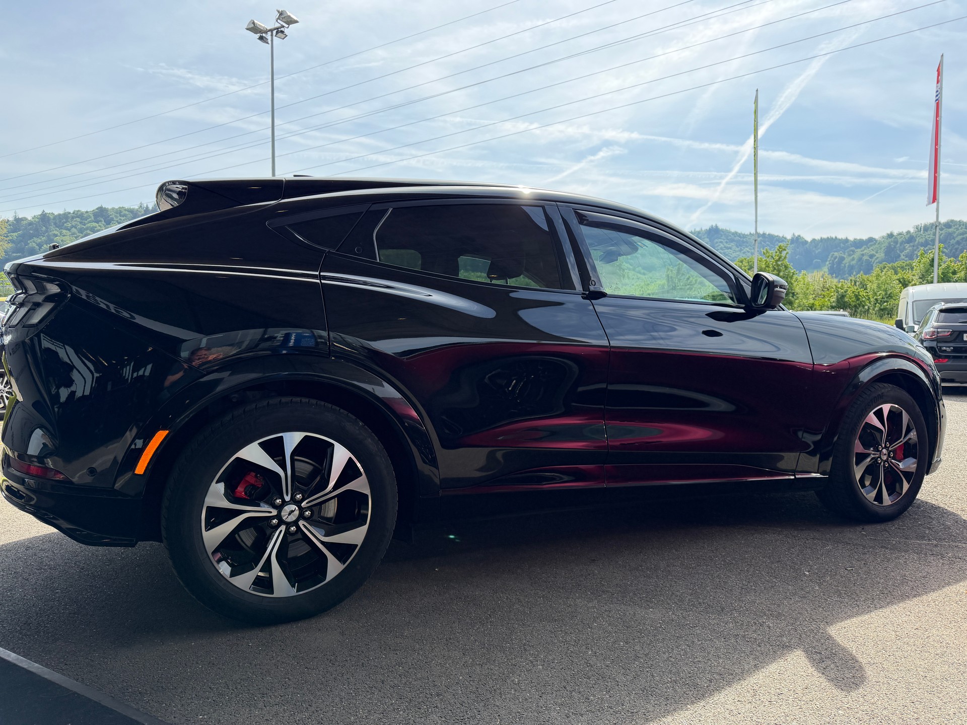 FORD Mustang MACH-E Premium AWD 88 kWh-image-6