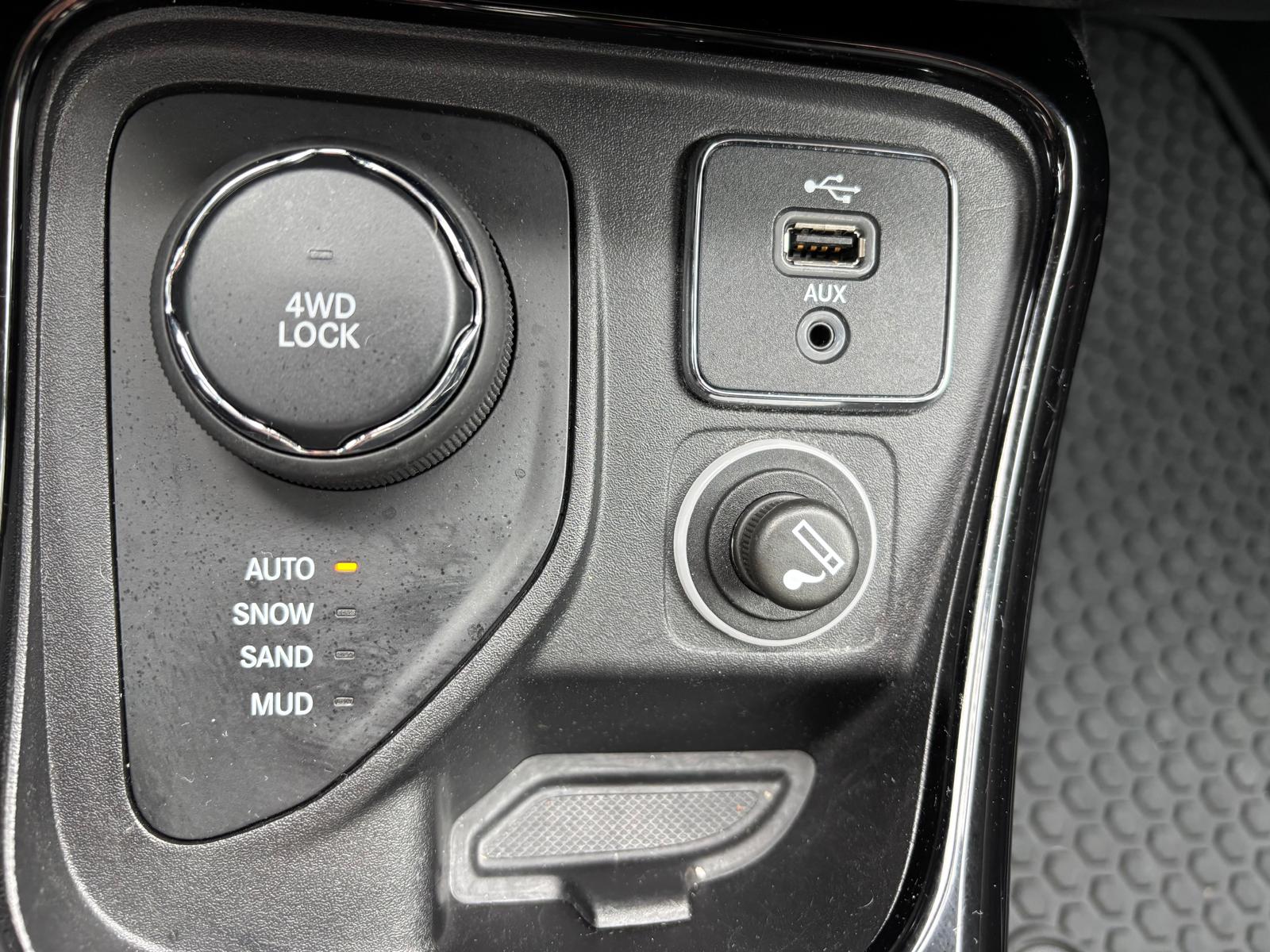 JEEP Compass 2.0CRD Limited AWD 9ATX-image-8
