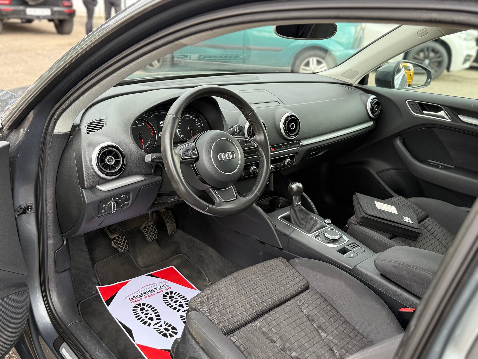 AUDI A3 1.4 TFSI Ambiente-image-6