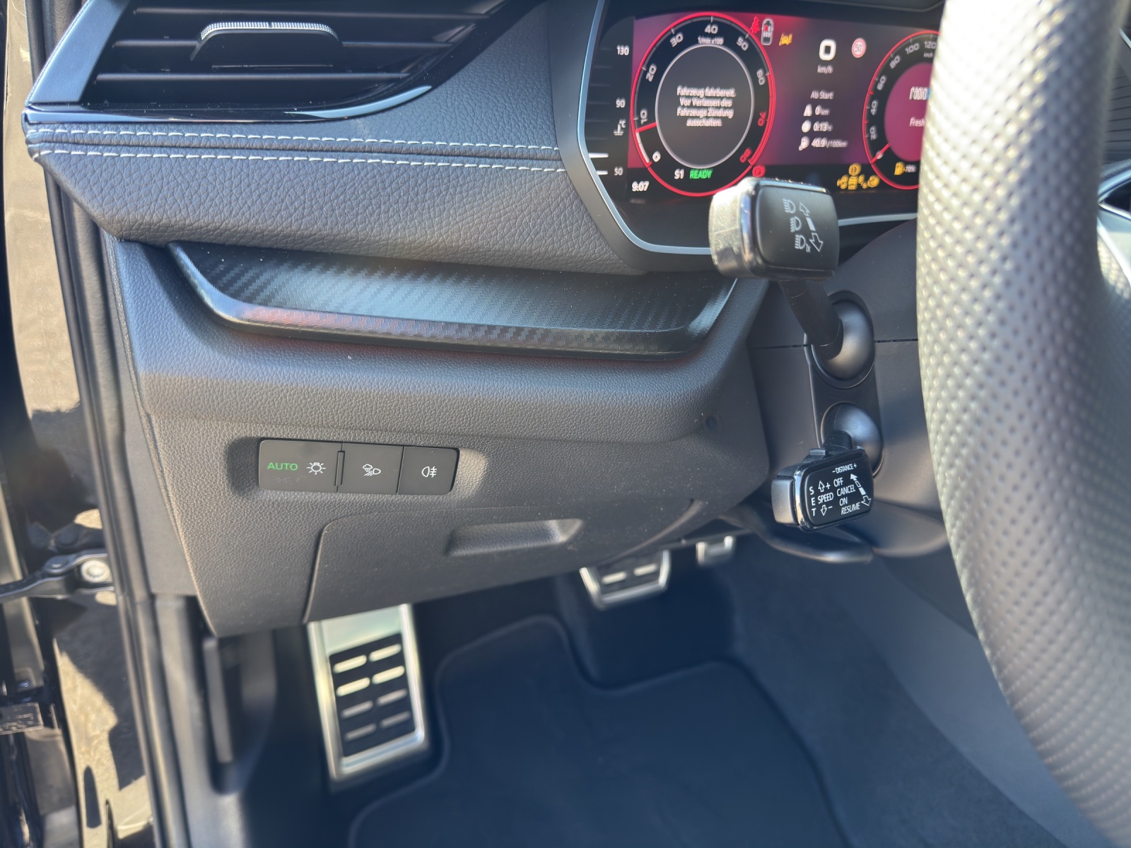 SKODA Octavia Sportline Dynamic-image-14