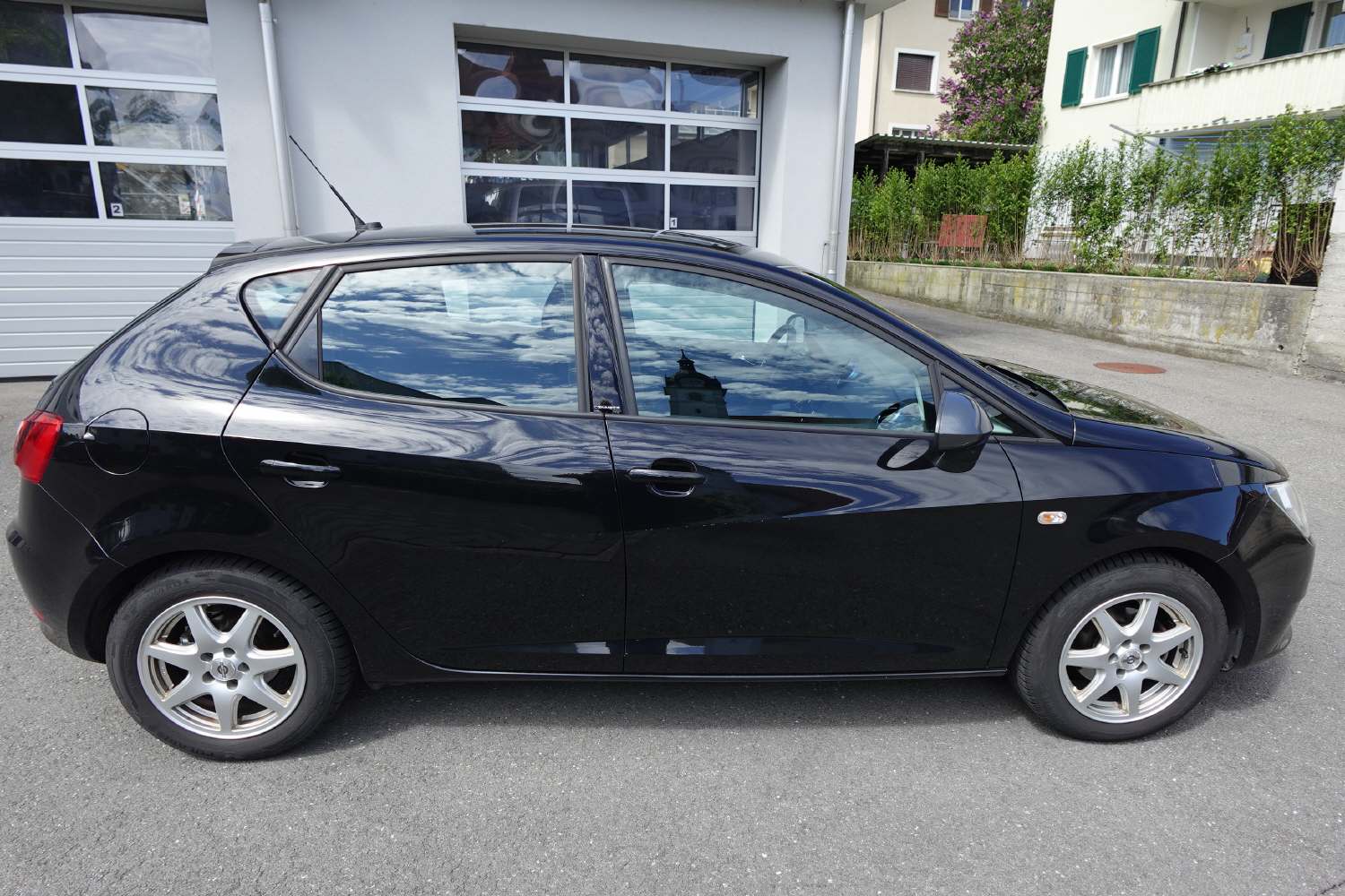 SEAT Ibiza 1.0 TSI 95 Connect-image-2