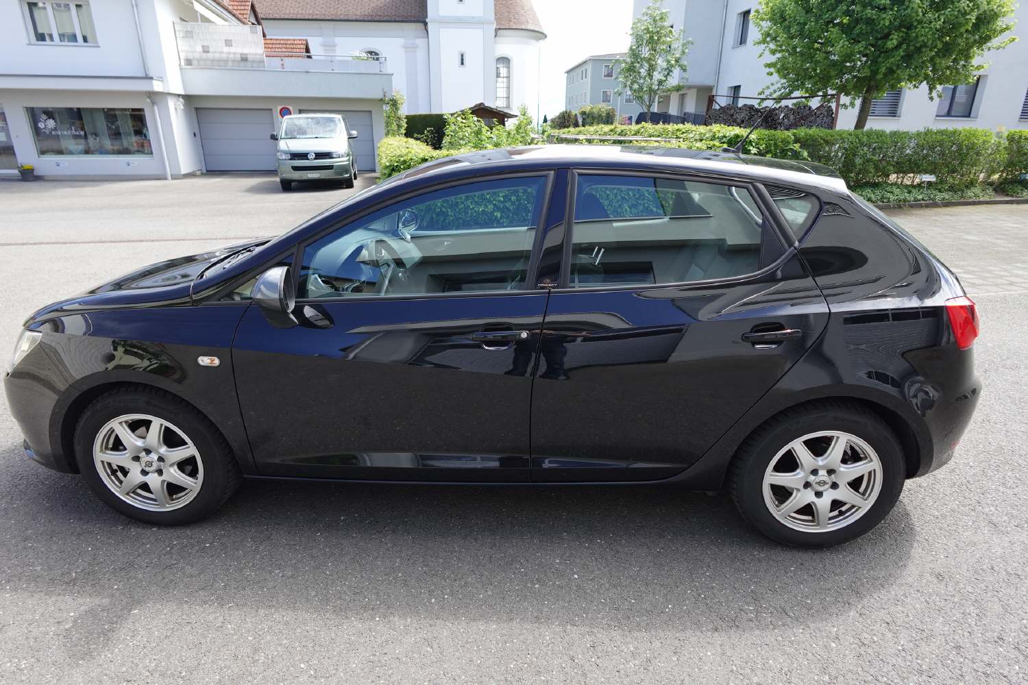 SEAT Ibiza 1.0 TSI 95 Connect-image-3